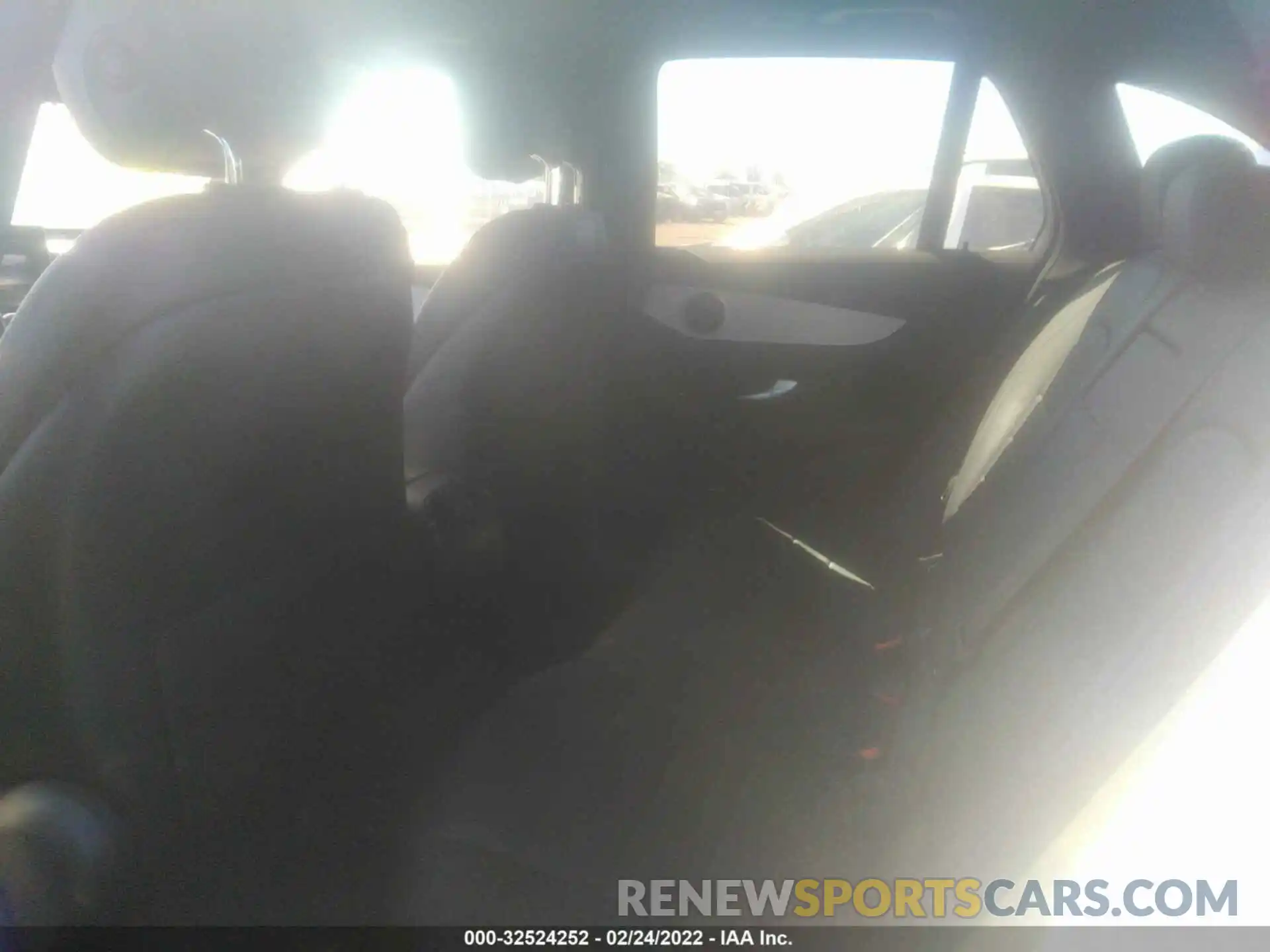 8 Photograph of a damaged car WDC0G4JB0KV140228 MERCEDES-BENZ GLC 2019