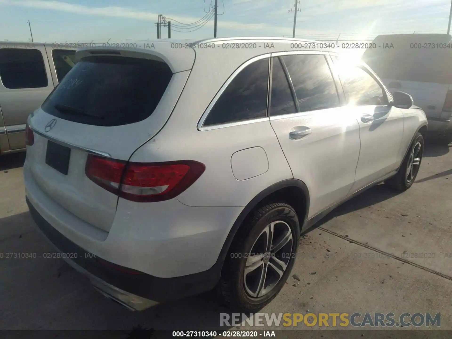 4 Photograph of a damaged car WDC0G4JB0KV159734 MERCEDES-BENZ GLC 2019