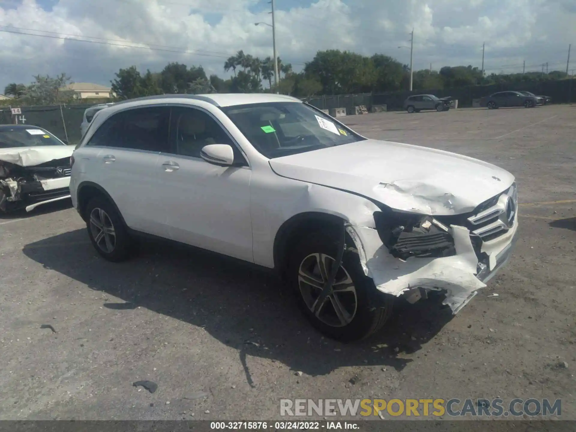 1 Photograph of a damaged car WDC0G4JB1KF563331 MERCEDES-BENZ GLC 2019