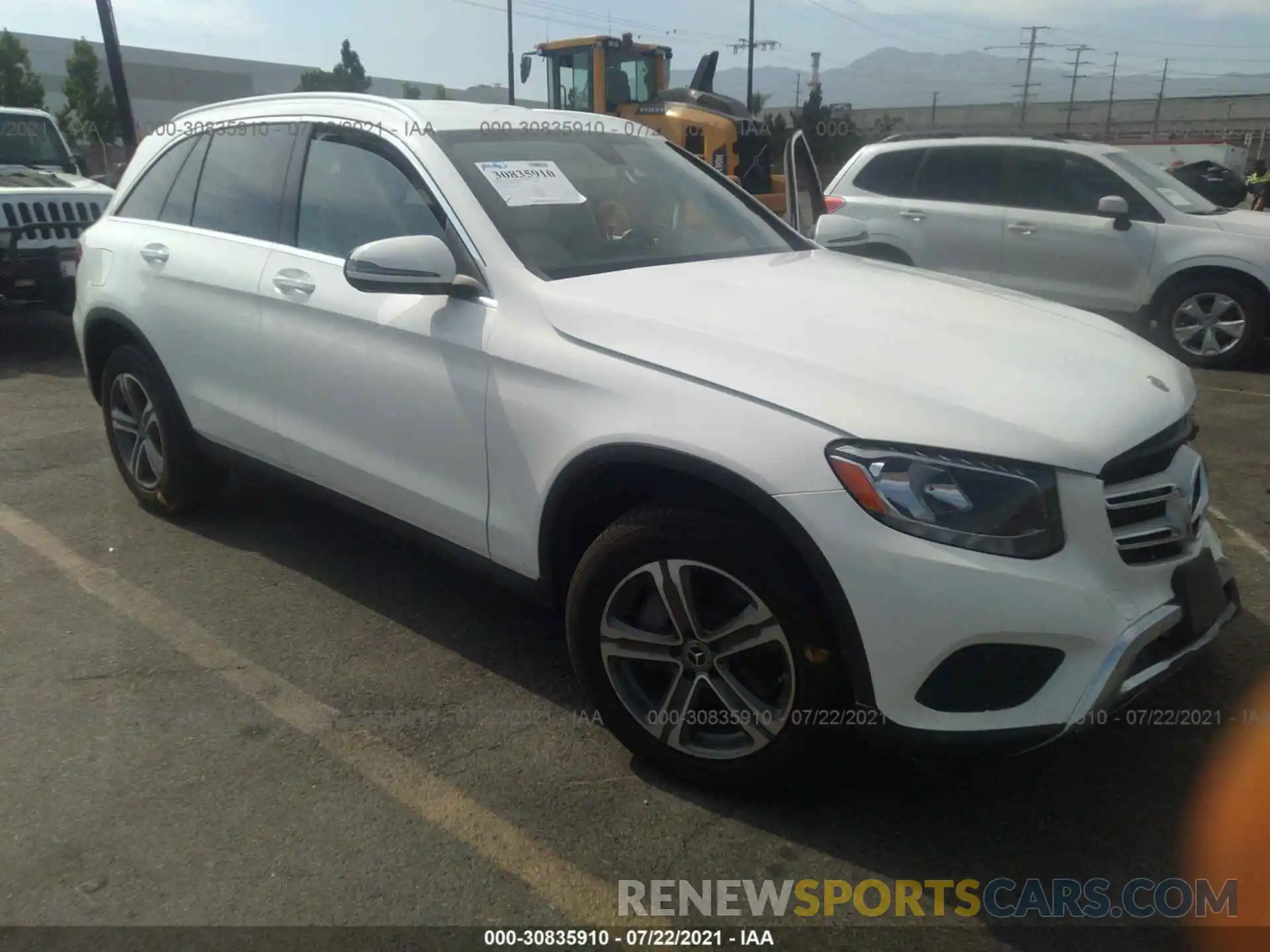 1 Photograph of a damaged car WDC0G4JB1KV137712 MERCEDES-BENZ GLC 2019