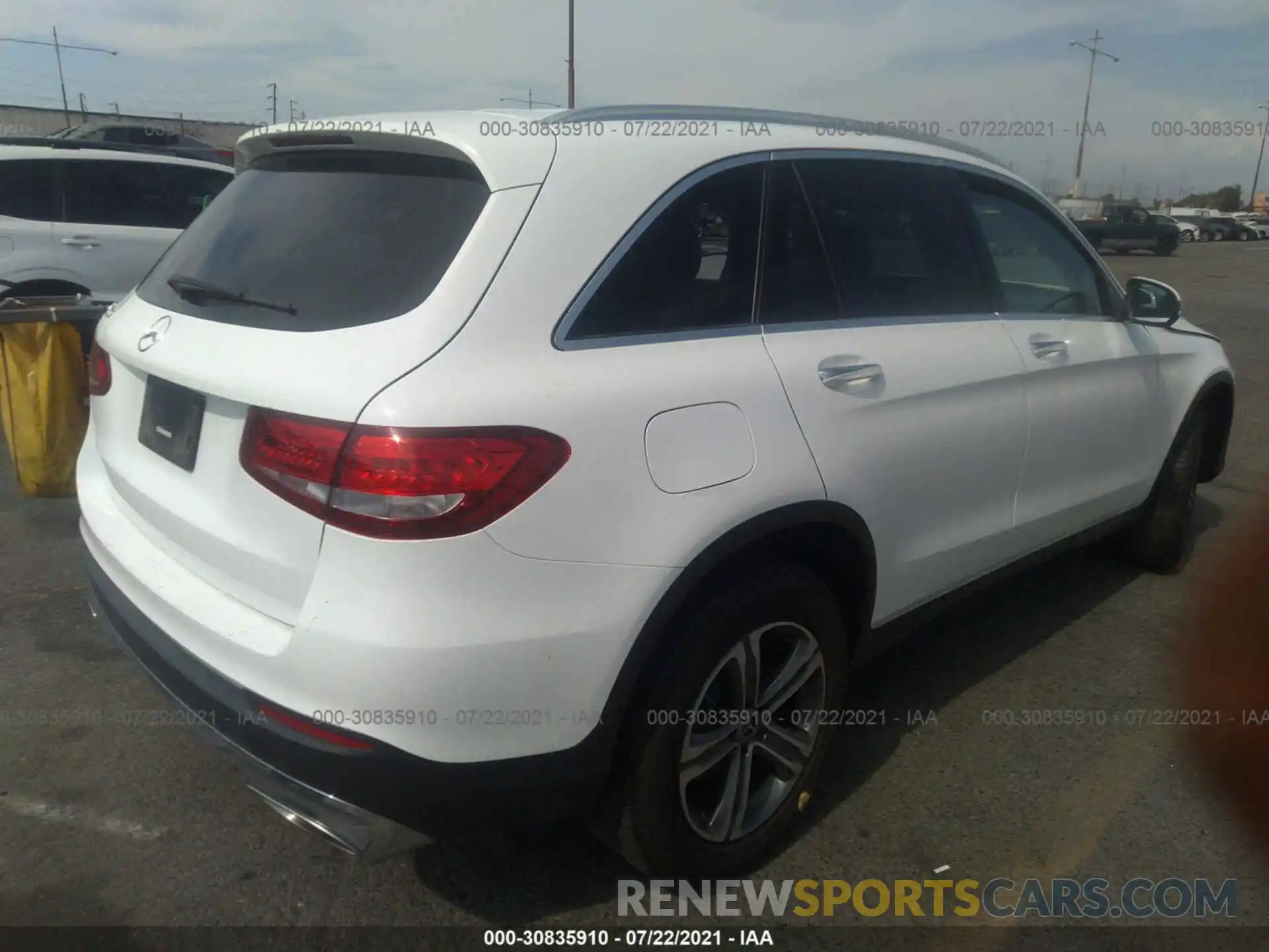 4 Фотография поврежденного автомобиля WDC0G4JB1KV137712 MERCEDES-BENZ GLC 2019