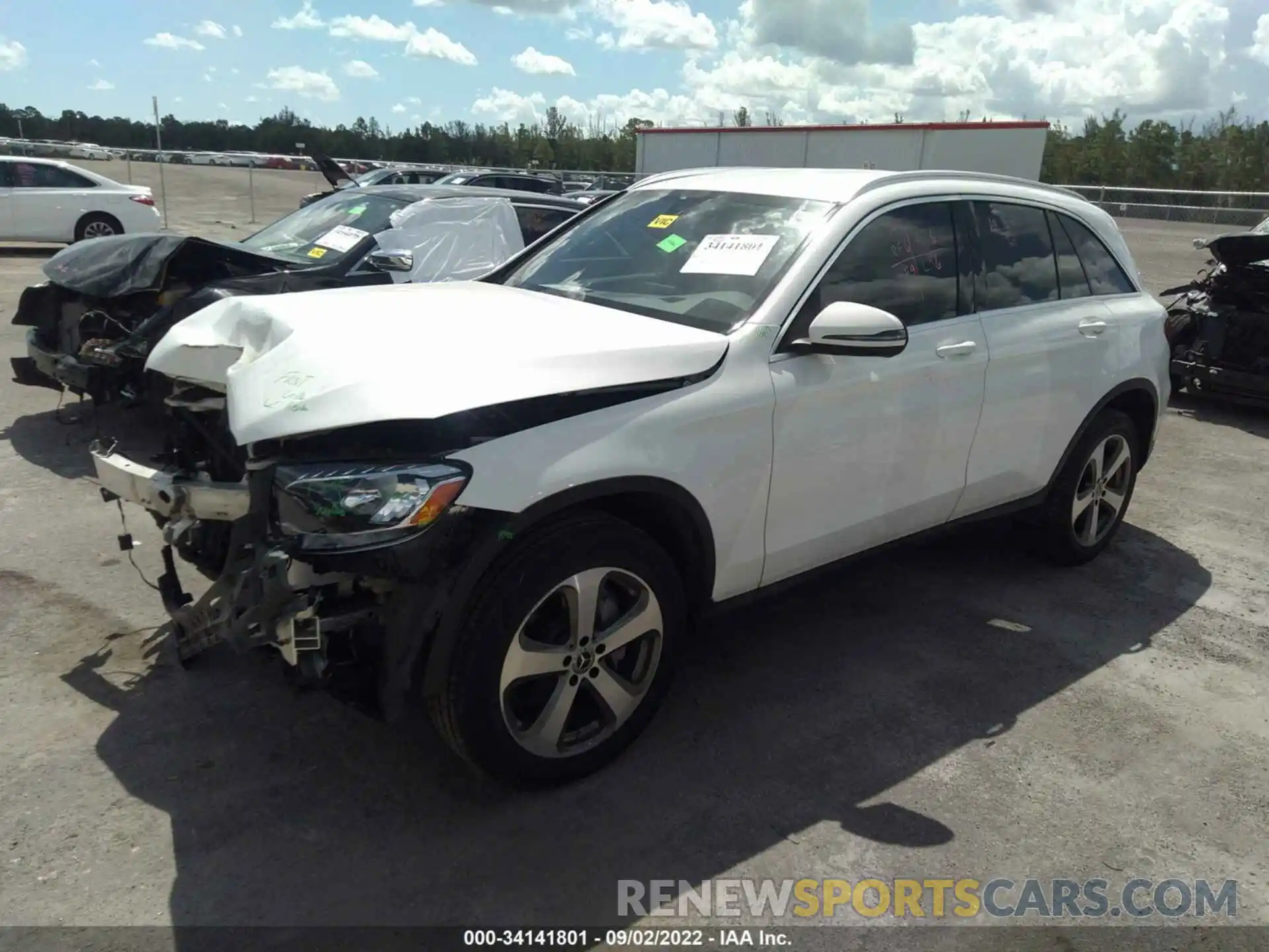 2 Photograph of a damaged car WDC0G4JB1KV183217 MERCEDES-BENZ GLC 2019