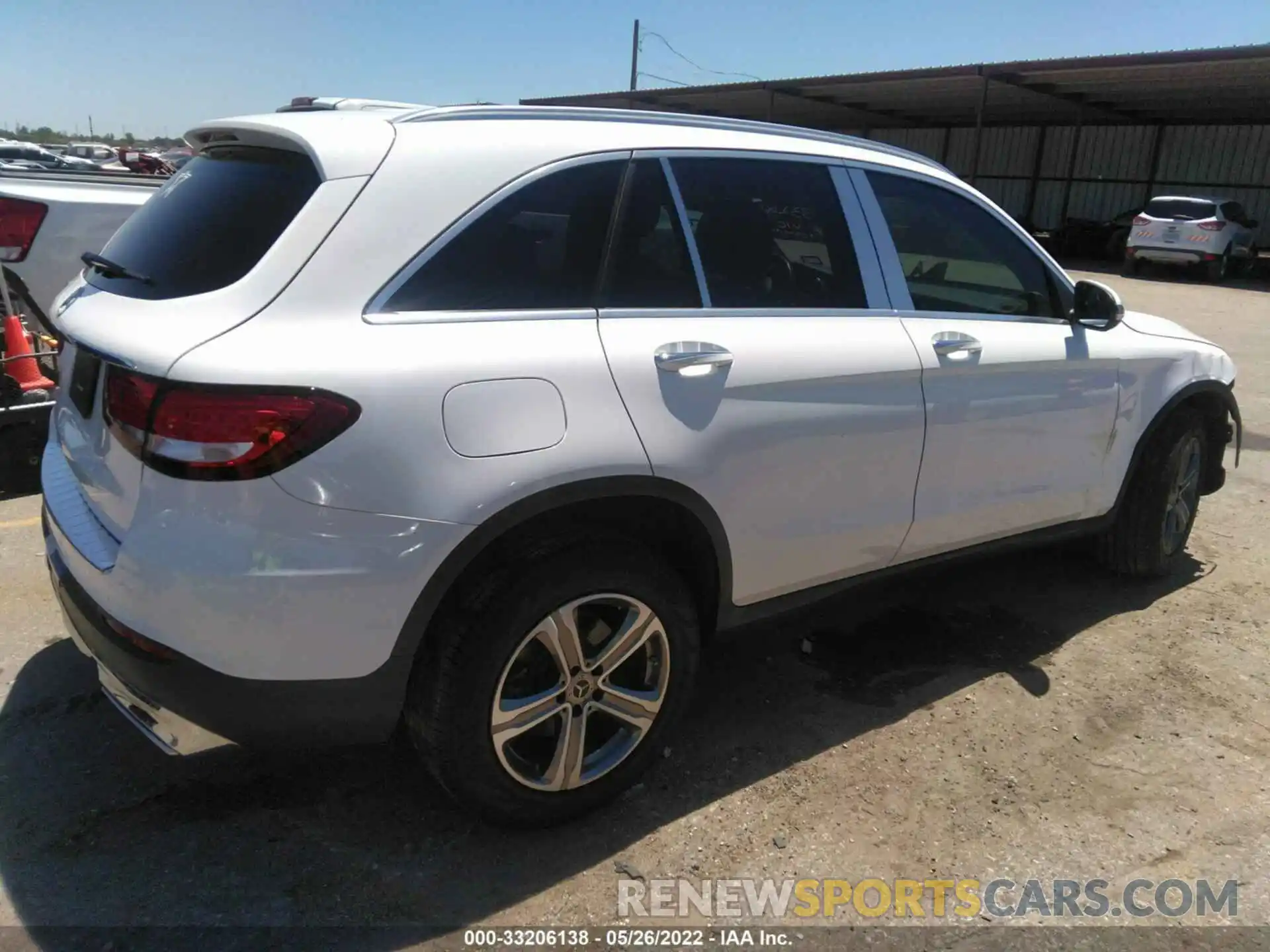 4 Photograph of a damaged car WDC0G4JB2KF556484 MERCEDES-BENZ GLC 2019