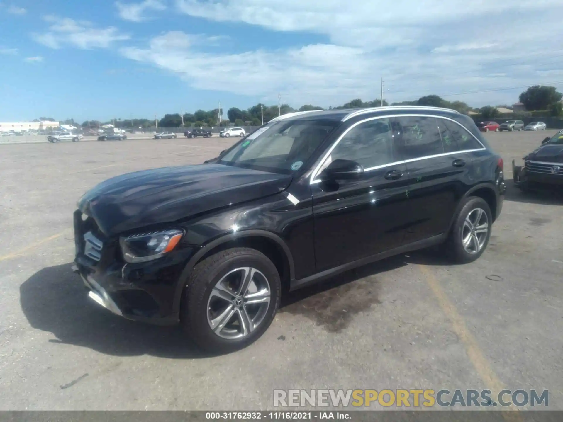 2 Photograph of a damaged car WDC0G4JB2KF582468 MERCEDES-BENZ GLC 2019