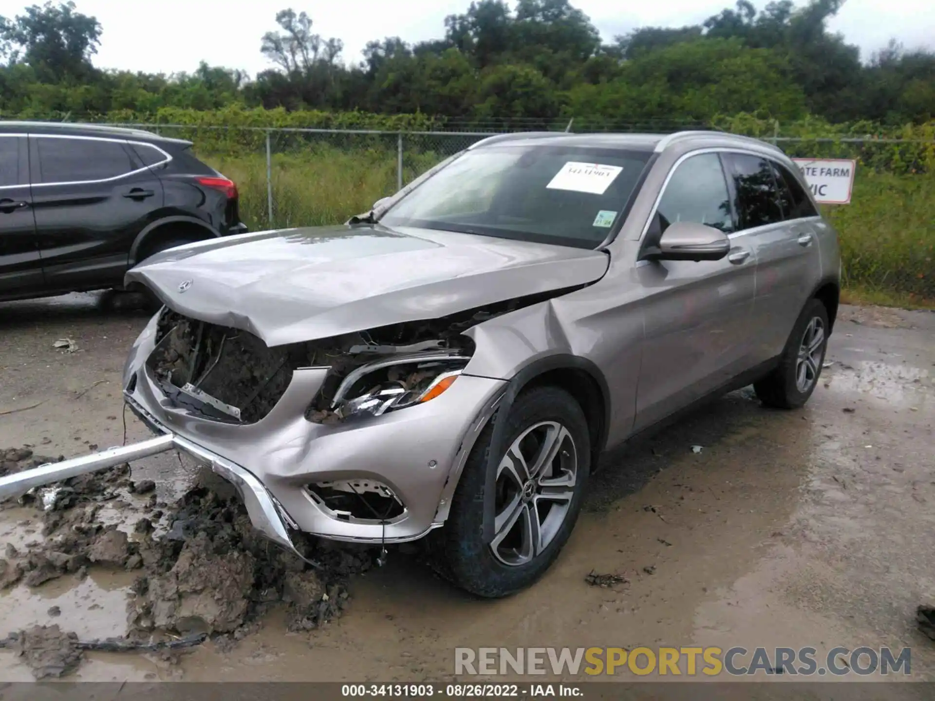 2 Photograph of a damaged car WDC0G4JB2KV132938 MERCEDES-BENZ GLC 2019