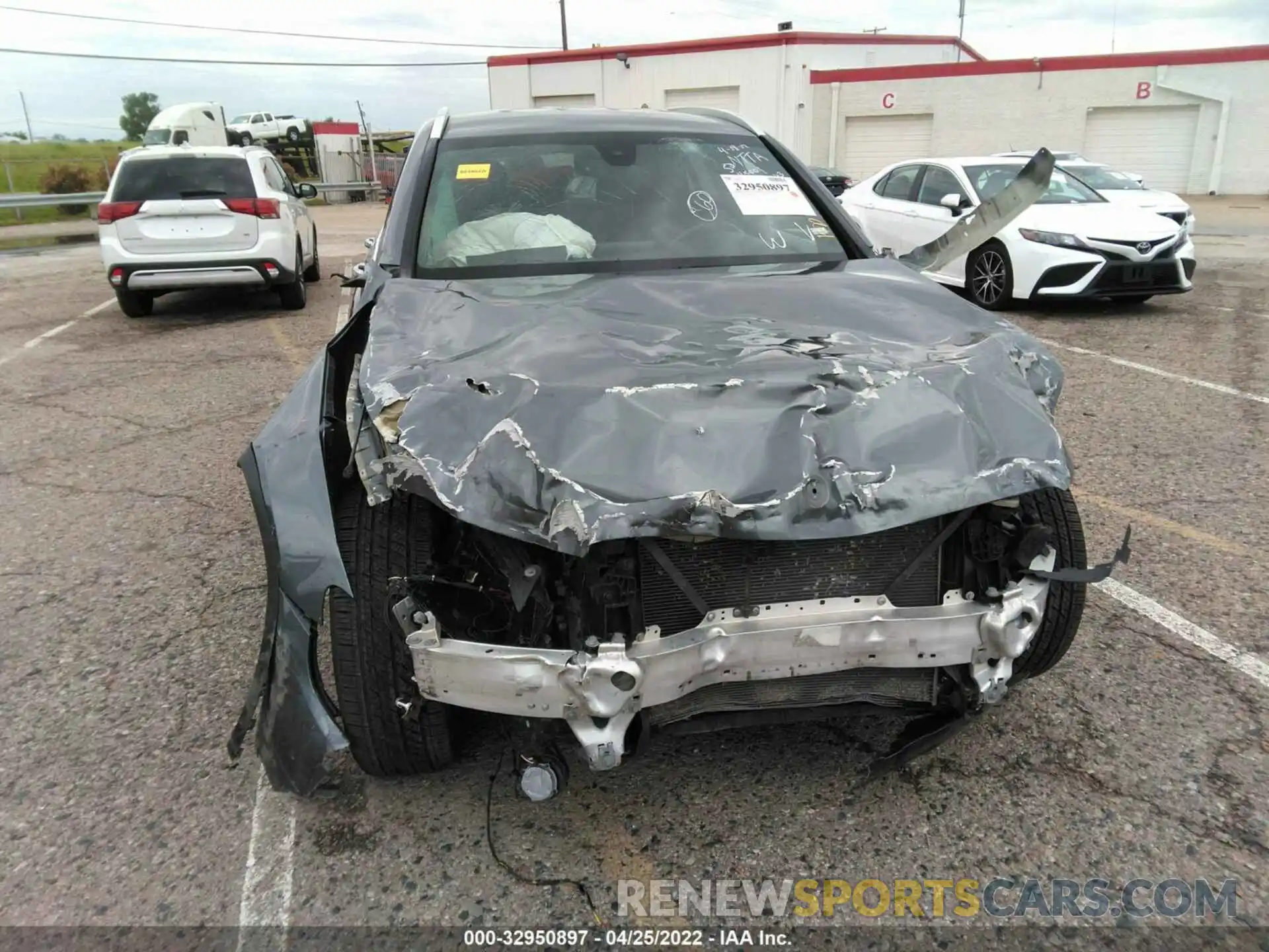 6 Photograph of a damaged car WDC0G4JB2KV147343 MERCEDES-BENZ GLC 2019