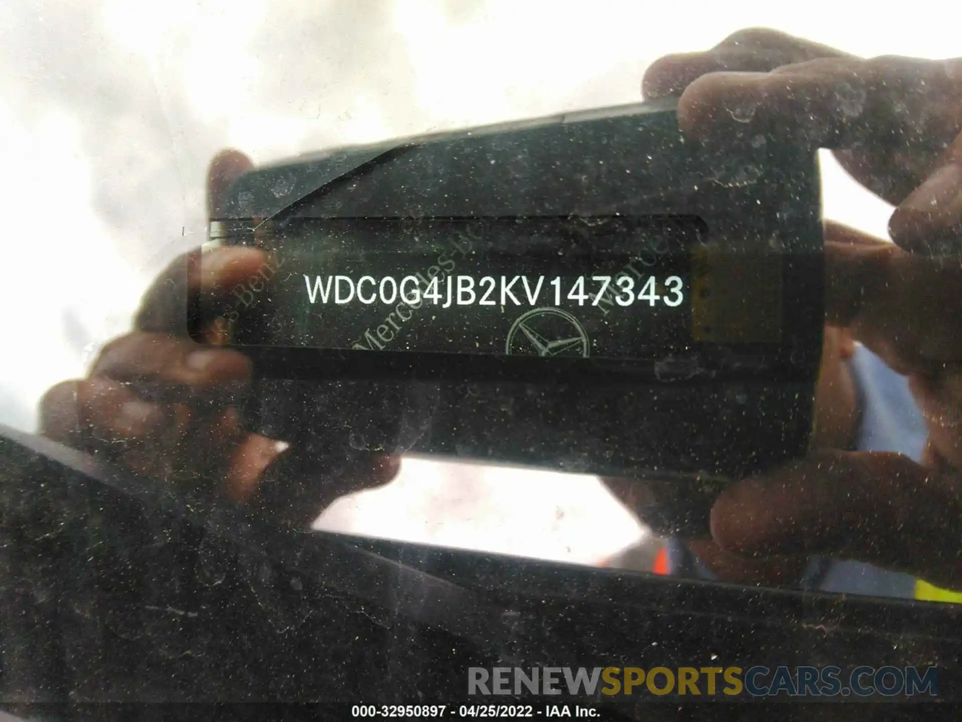 9 Photograph of a damaged car WDC0G4JB2KV147343 MERCEDES-BENZ GLC 2019