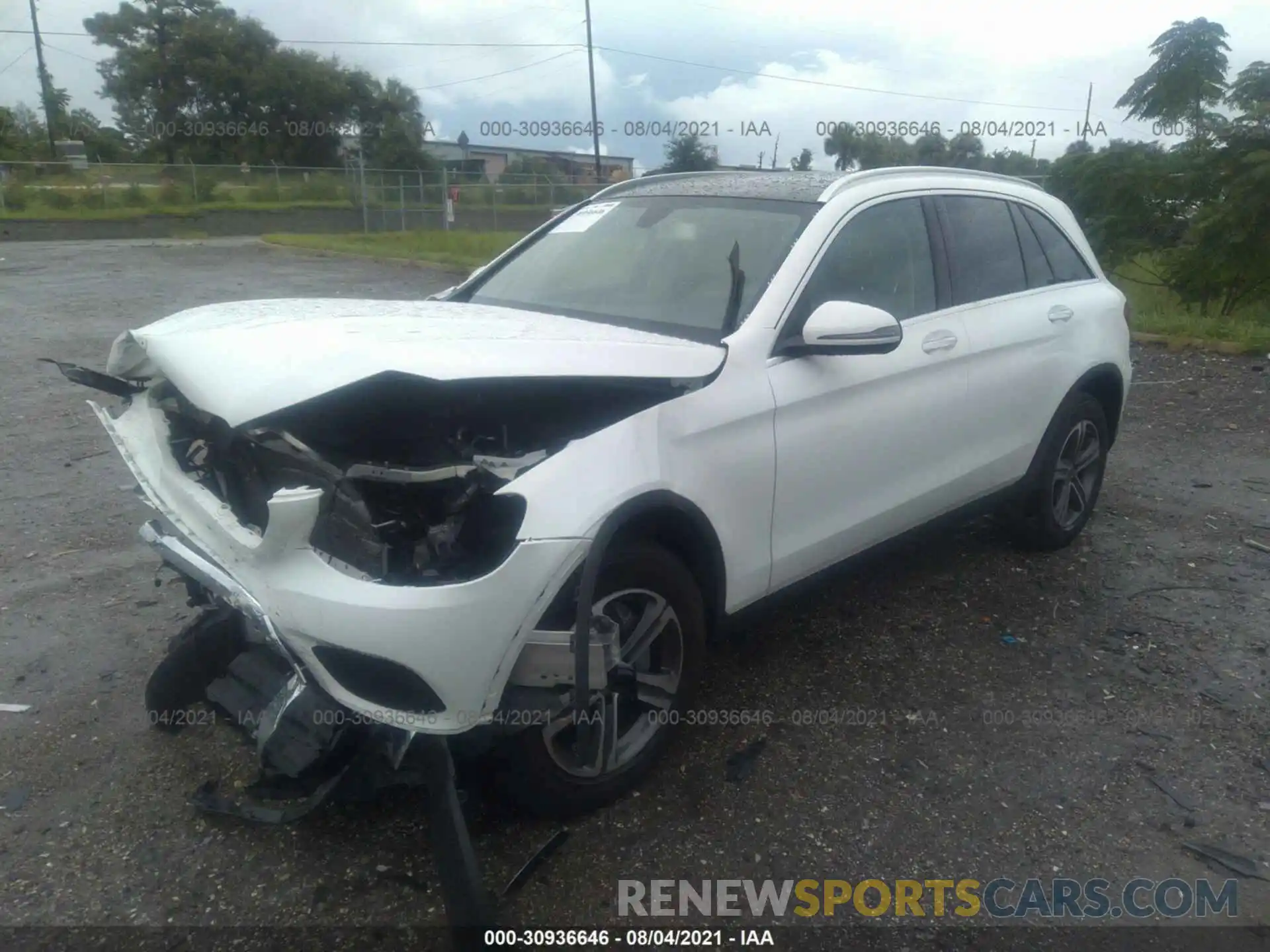 2 Photograph of a damaged car WDC0G4JB2KV168466 MERCEDES-BENZ GLC 2019