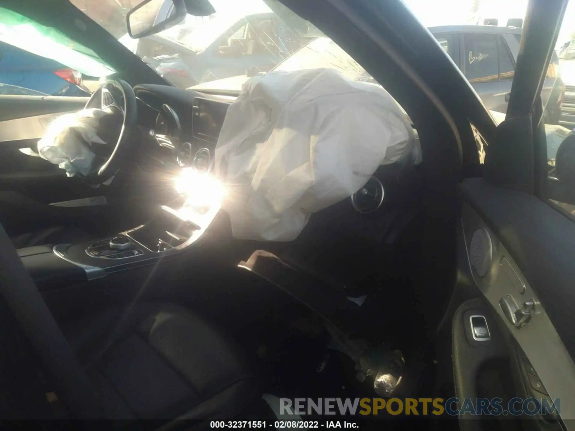 5 Photograph of a damaged car WDC0G4JB2KV168841 MERCEDES-BENZ GLC 2019