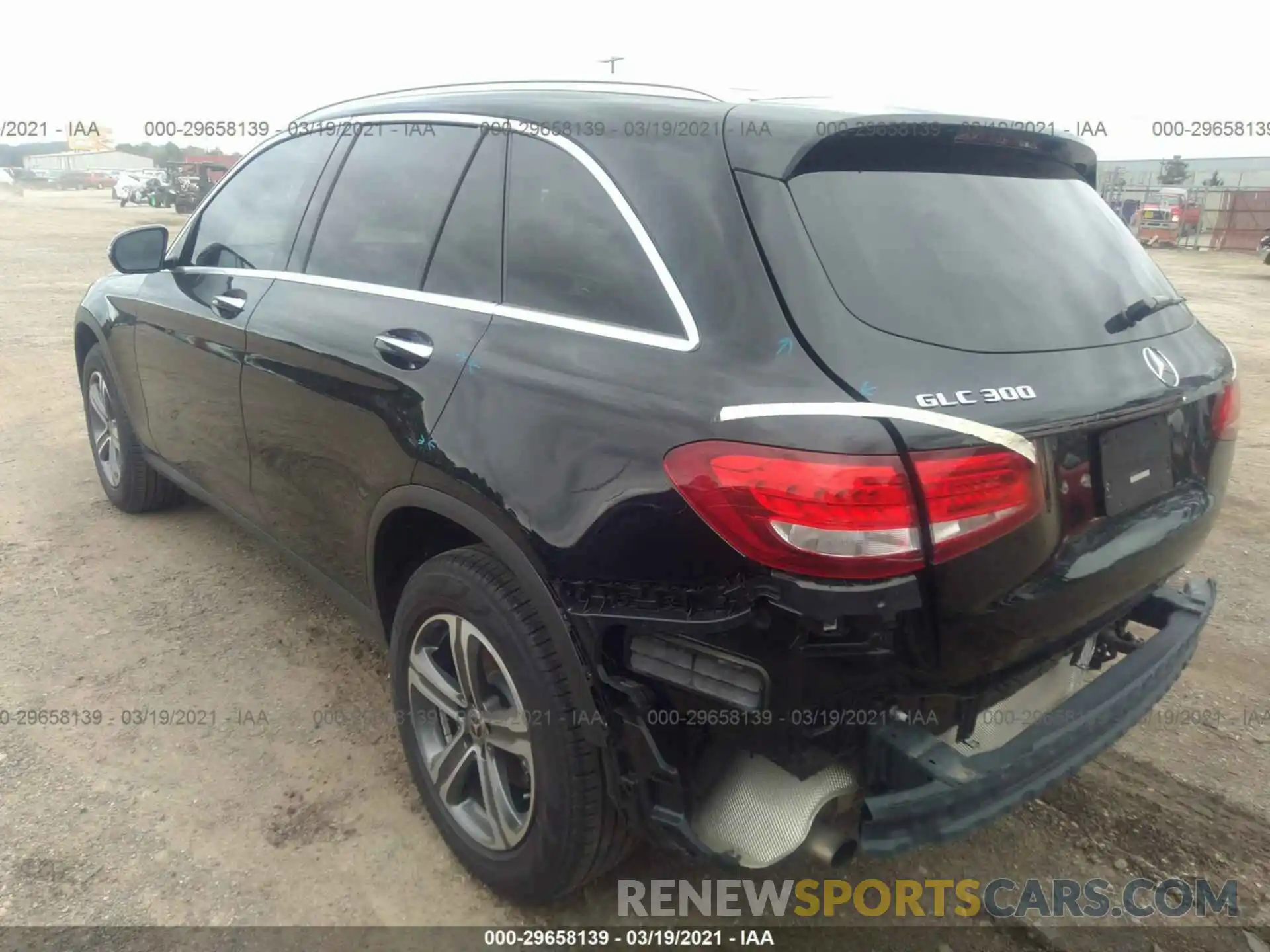 3 Photograph of a damaged car WDC0G4JB2KV171027 MERCEDES-BENZ GLC 2019