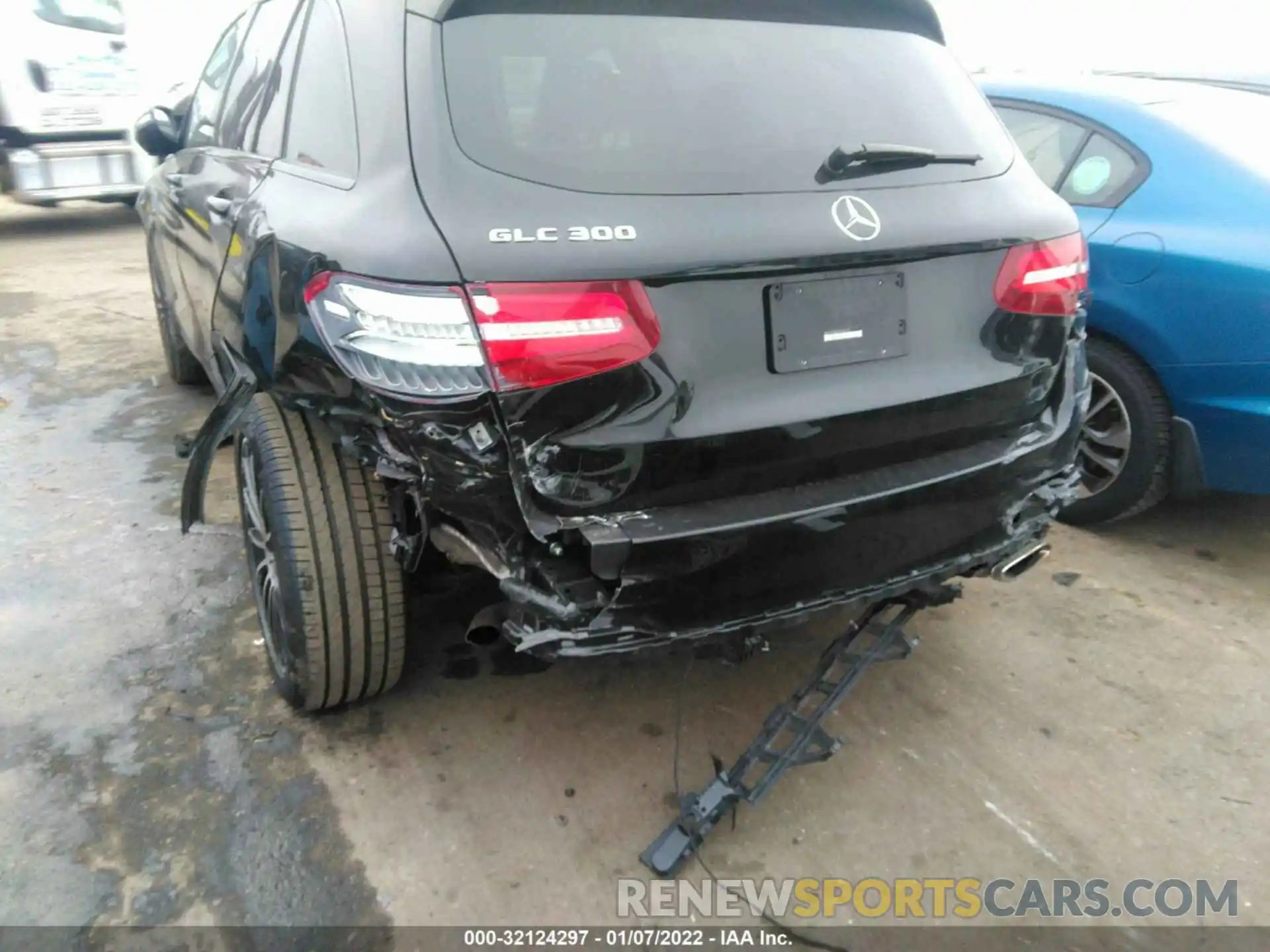 6 Photograph of a damaged car WDC0G4JB2KV180195 MERCEDES-BENZ GLC 2019