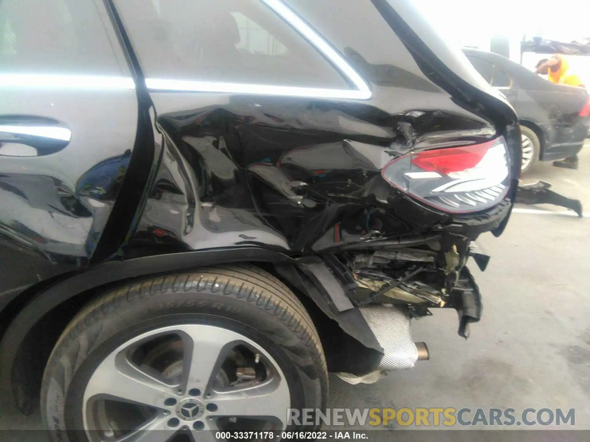 6 Photograph of a damaged car WDC0G4JB2KV196073 MERCEDES-BENZ GLC 2019