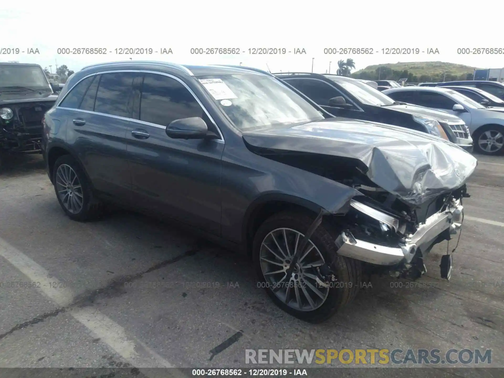 1 Photograph of a damaged car WDC0G4JB3K1000262 MERCEDES-BENZ GLC 2019