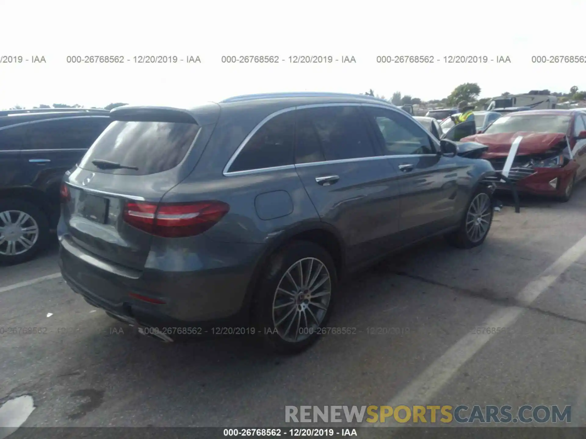 4 Фотография поврежденного автомобиля WDC0G4JB3K1000262 MERCEDES-BENZ GLC 2019