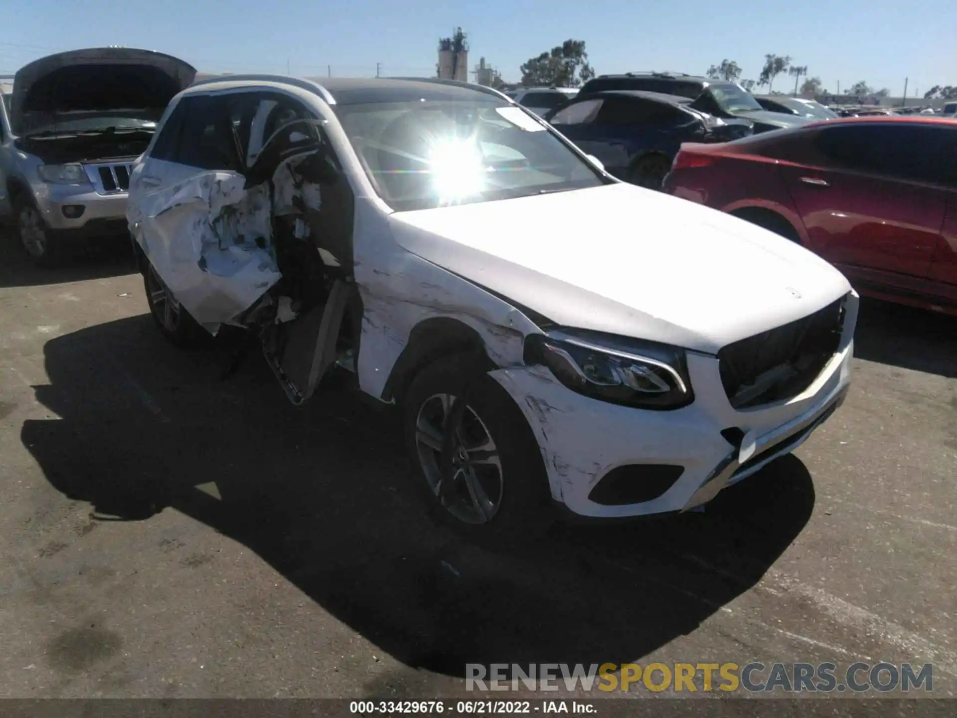 1 Photograph of a damaged car WDC0G4JB3K1000777 MERCEDES-BENZ GLC 2019