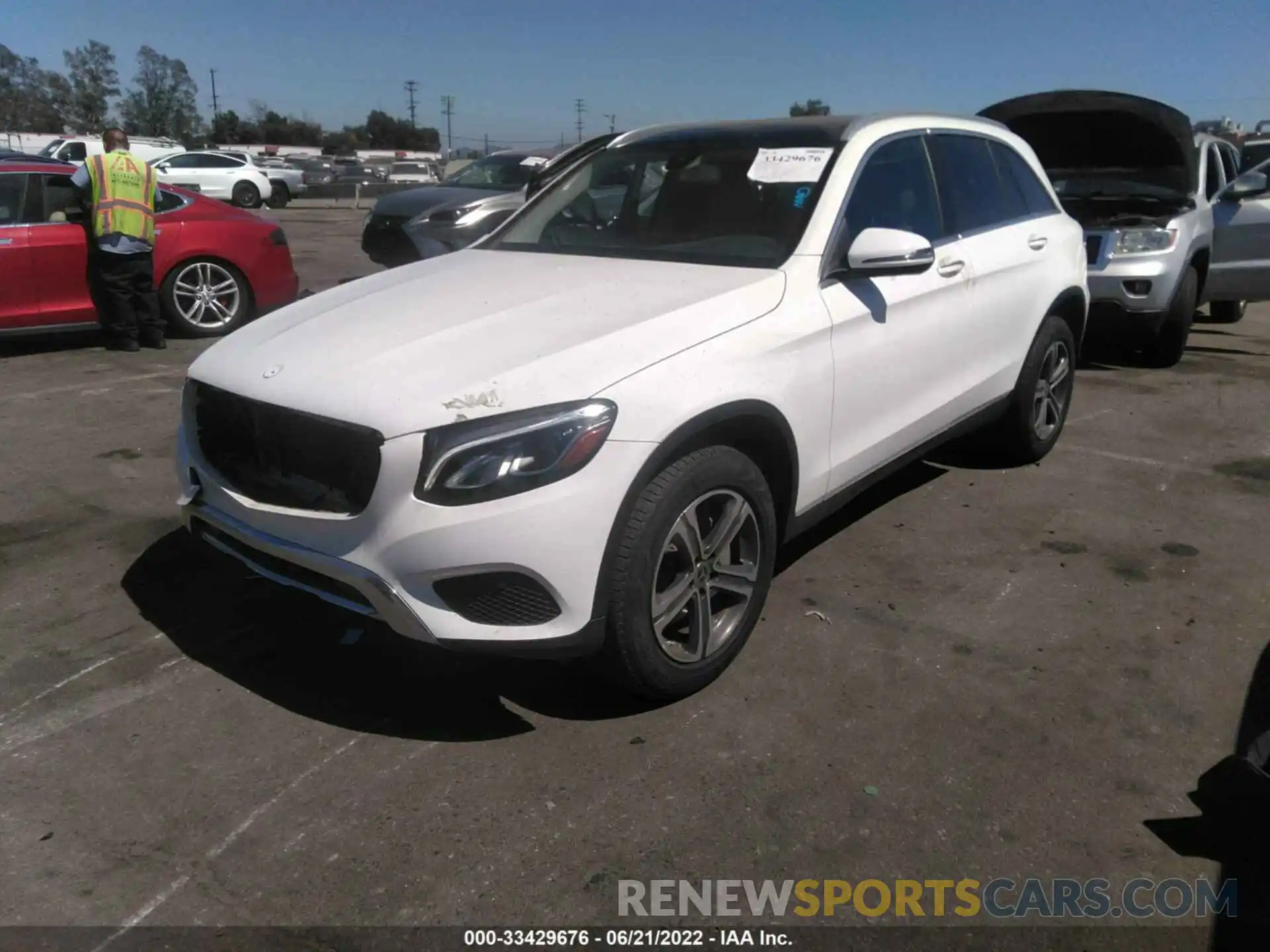 2 Photograph of a damaged car WDC0G4JB3K1000777 MERCEDES-BENZ GLC 2019