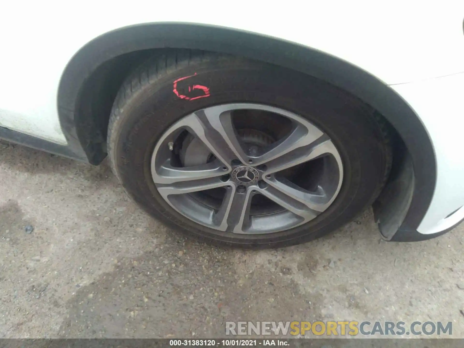 13 Photograph of a damaged car WDC0G4JB3K1004831 MERCEDES-BENZ GLC 2019