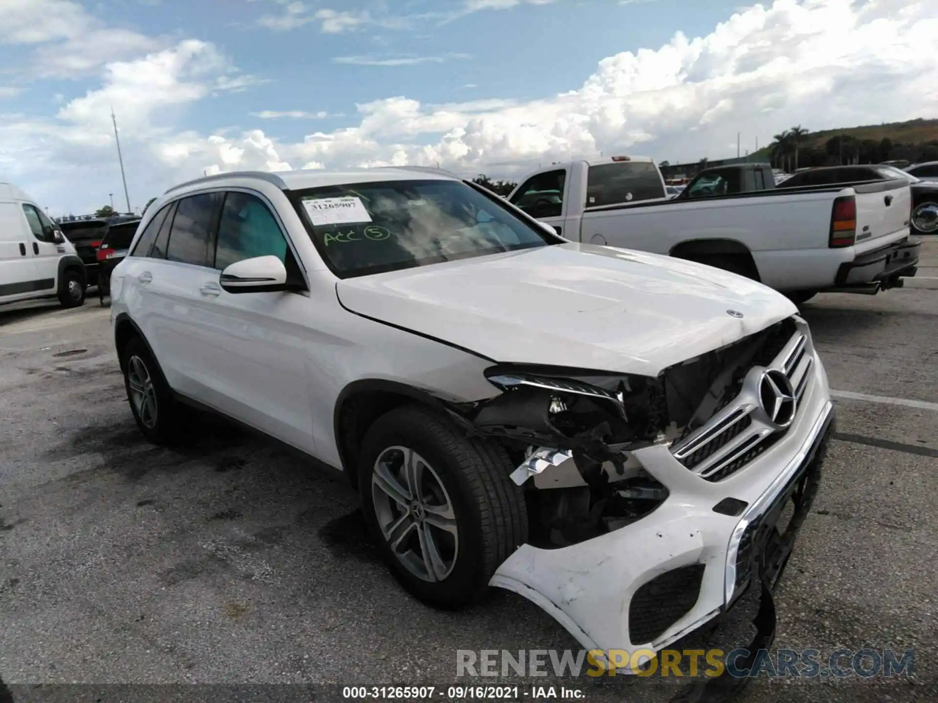 1 Фотография поврежденного автомобиля WDC0G4JB3K1005543 MERCEDES-BENZ GLC 2019