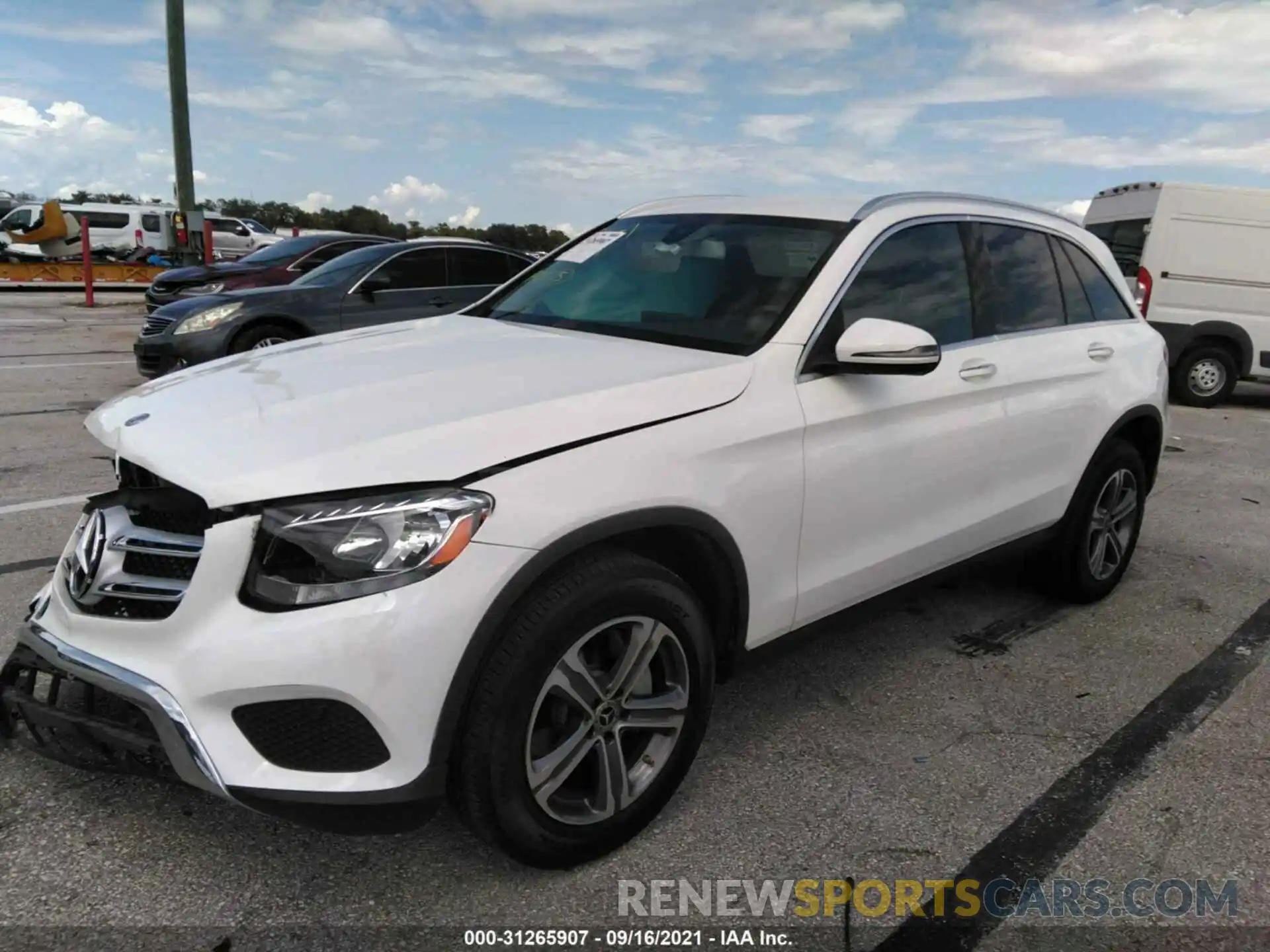 2 Photograph of a damaged car WDC0G4JB3K1005543 MERCEDES-BENZ GLC 2019