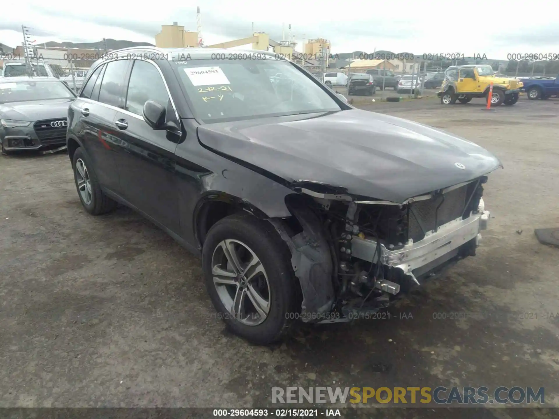 1 Photograph of a damaged car WDC0G4JB3KF612867 MERCEDES-BENZ GLC 2019