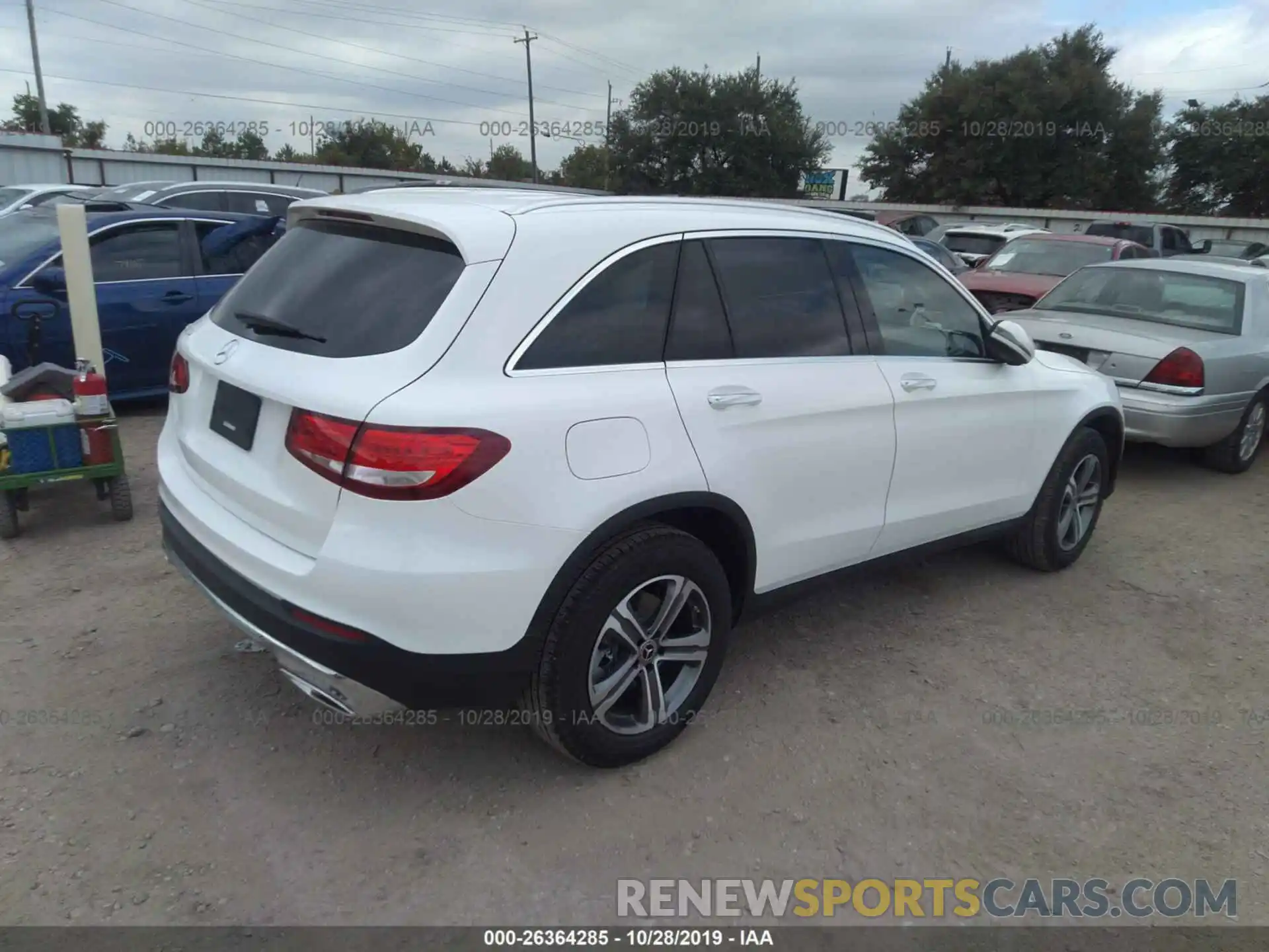 4 Photograph of a damaged car WDC0G4JB3KF668081 MERCEDES-BENZ GLC 2019