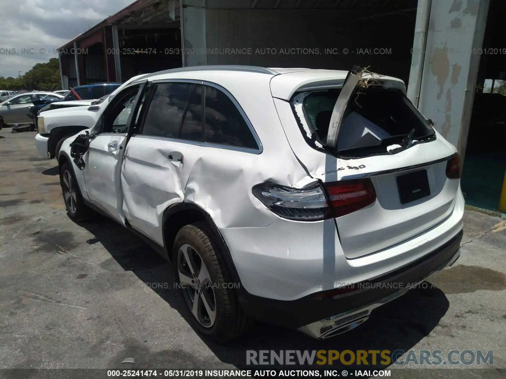 3 Photograph of a damaged car WDC0G4JB3KV141518 MERCEDES-BENZ GLC 2019