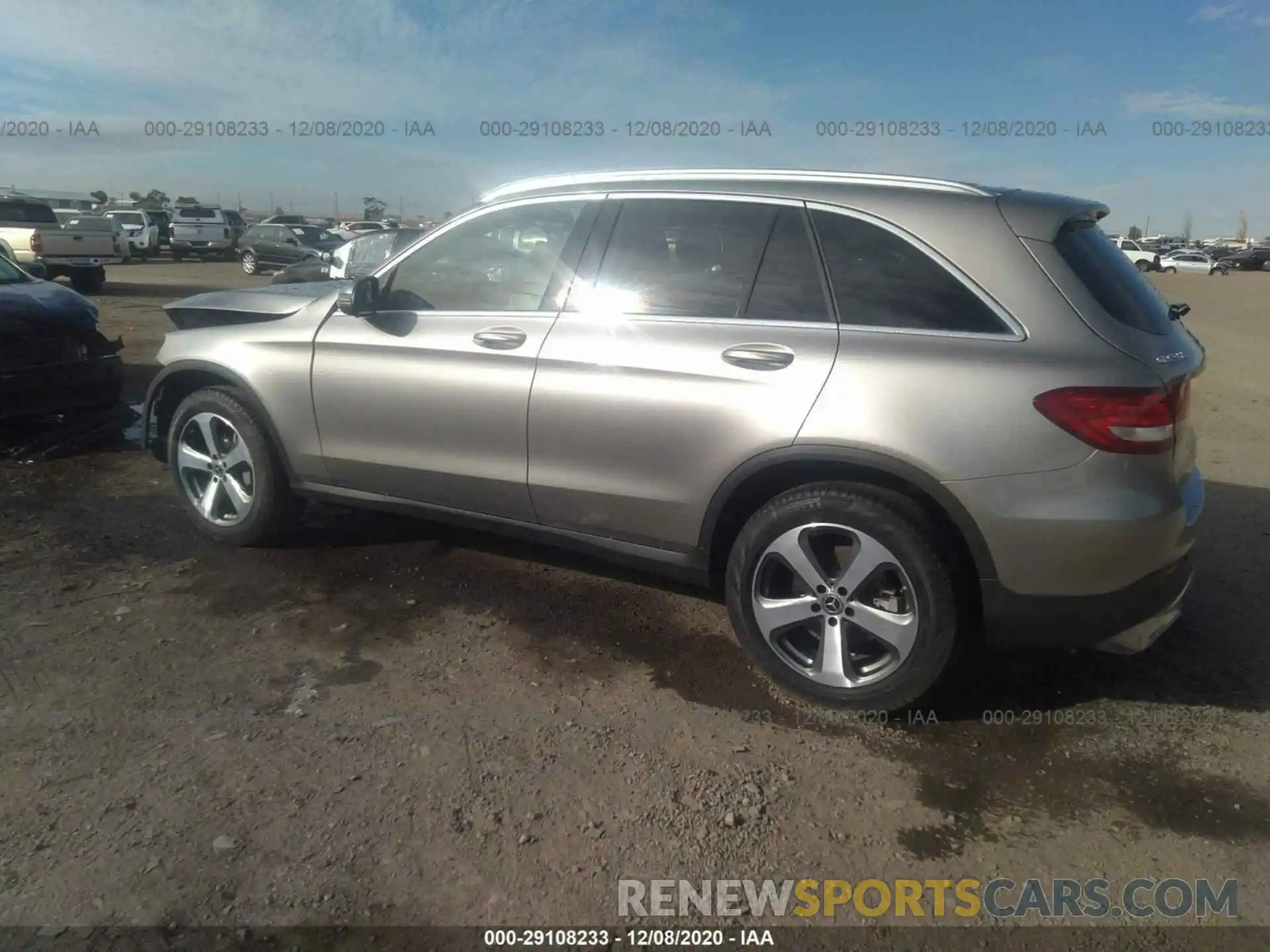 3 Photograph of a damaged car WDC0G4JB3KV173076 MERCEDES-BENZ GLC 2019