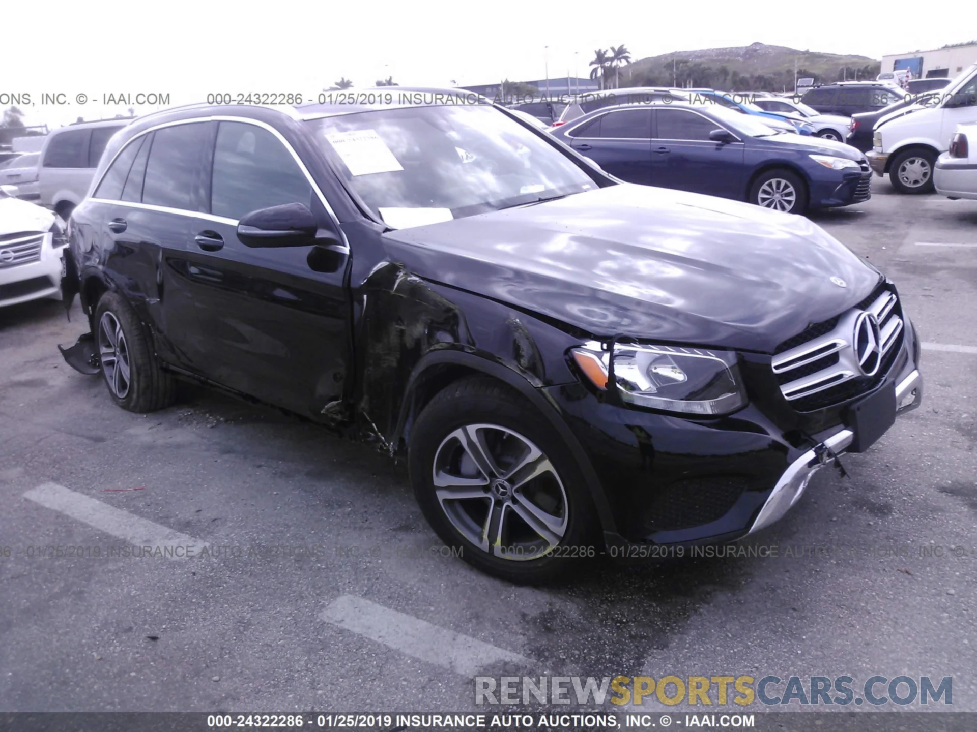 1 Photograph of a damaged car WDC0G4JB4KF529495 MERCEDES-BENZ GLC 2019