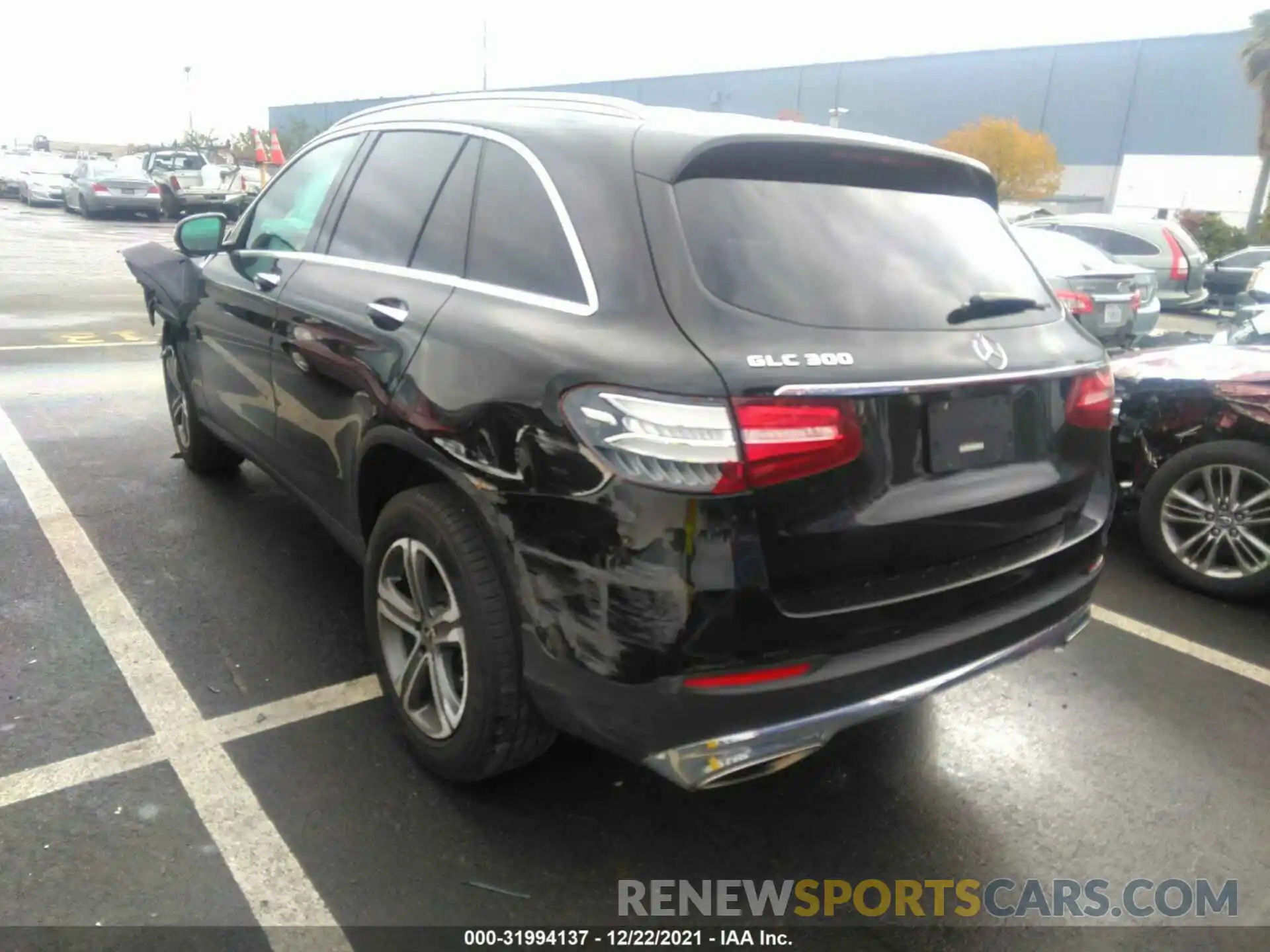 3 Photograph of a damaged car WDC0G4JB4KF665478 MERCEDES-BENZ GLC 2019