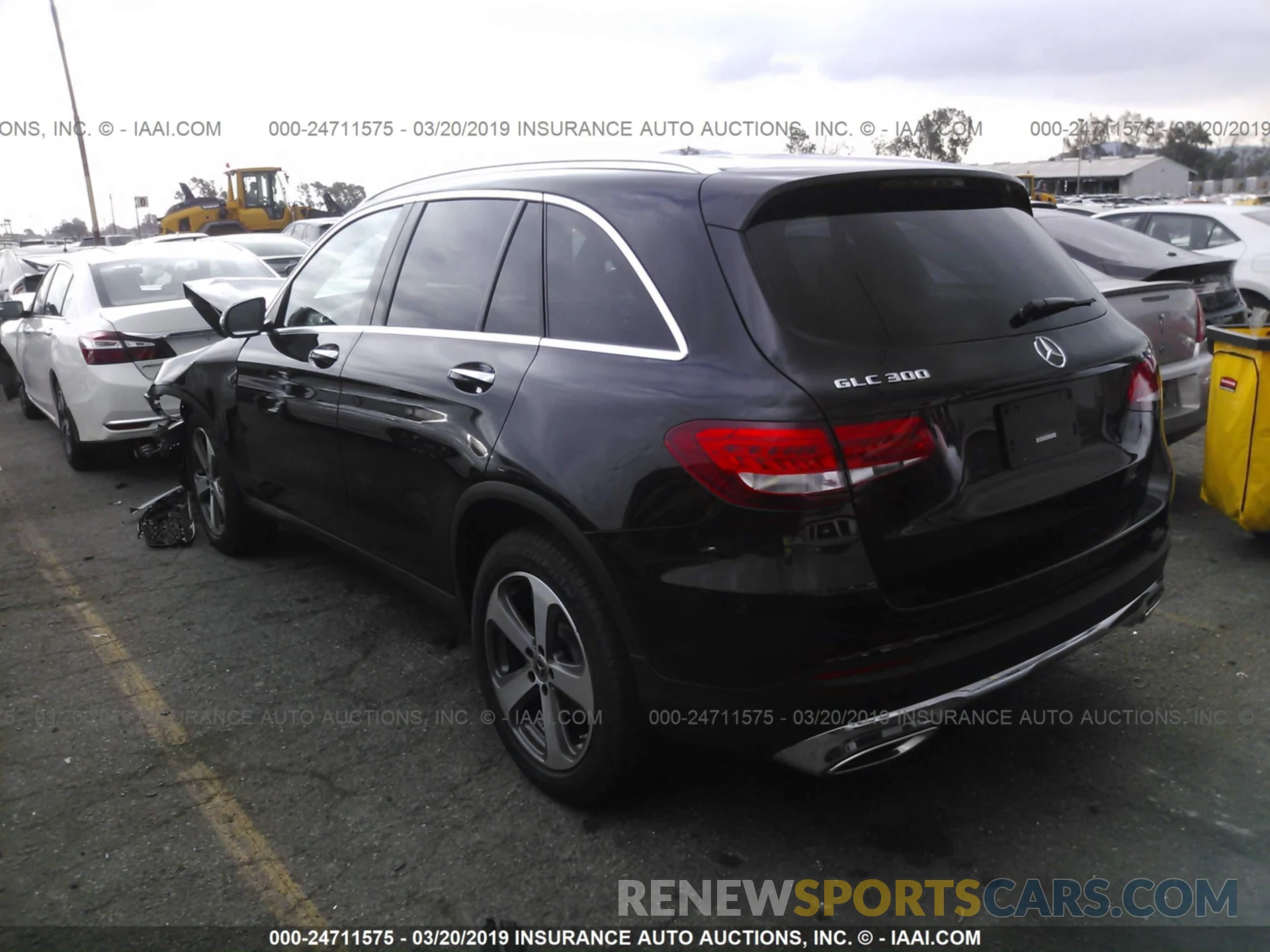 3 Photograph of a damaged car WDC0G4JB4KV128048 MERCEDES-BENZ GLC 2019