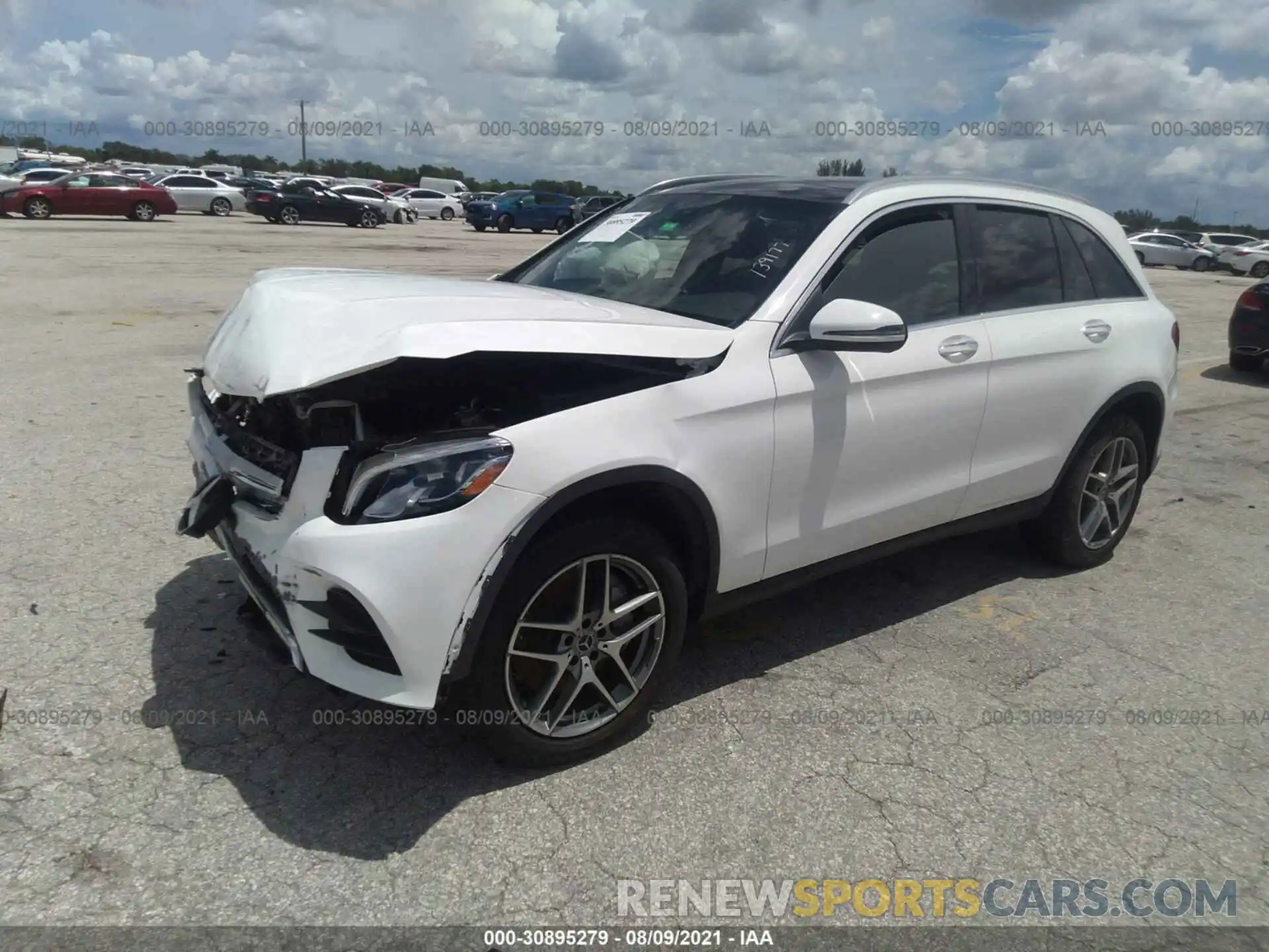 2 Photograph of a damaged car WDC0G4JB4KV139177 MERCEDES-BENZ GLC 2019