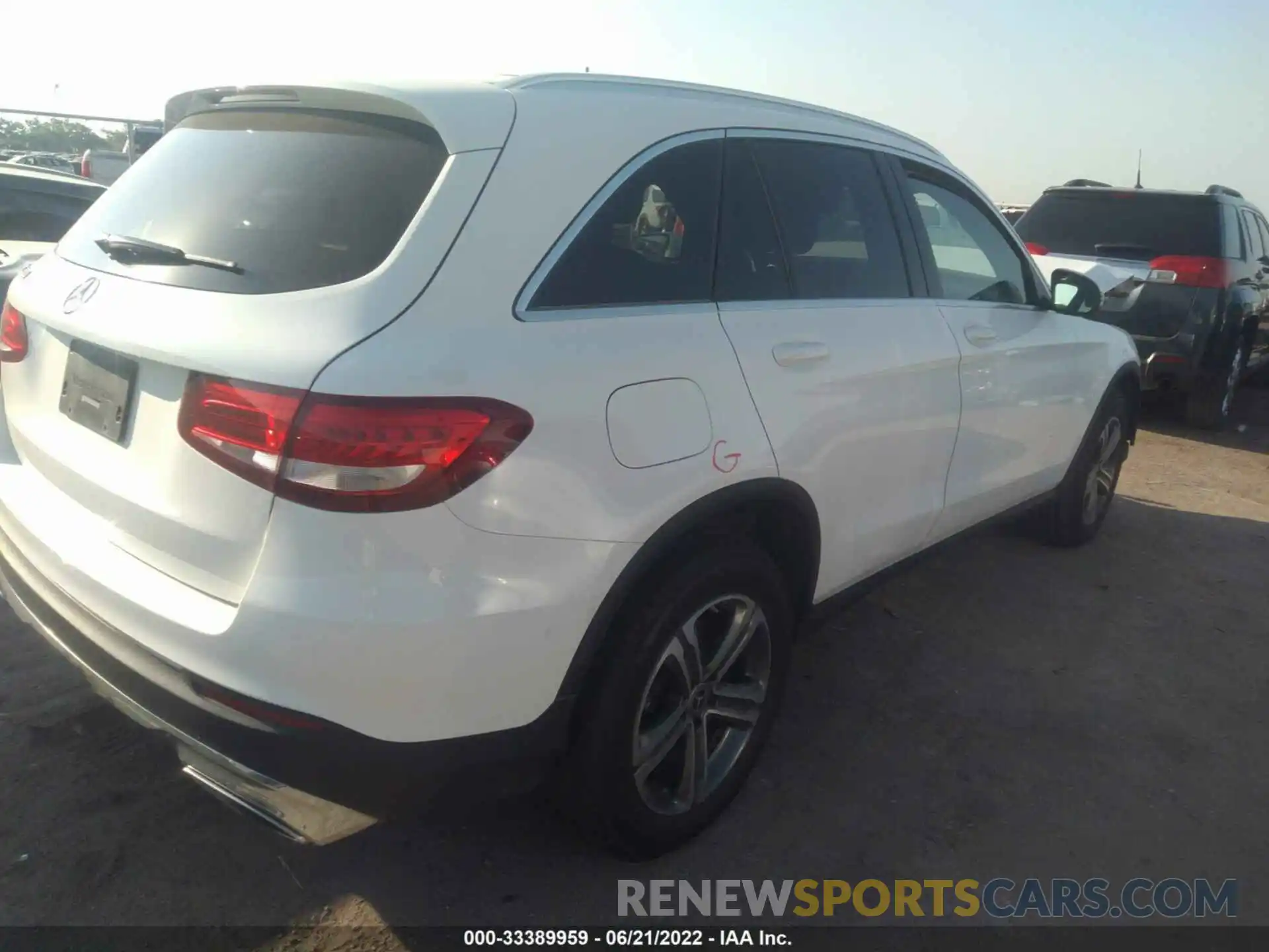 4 Photograph of a damaged car WDC0G4JB4KV141737 MERCEDES-BENZ GLC 2019