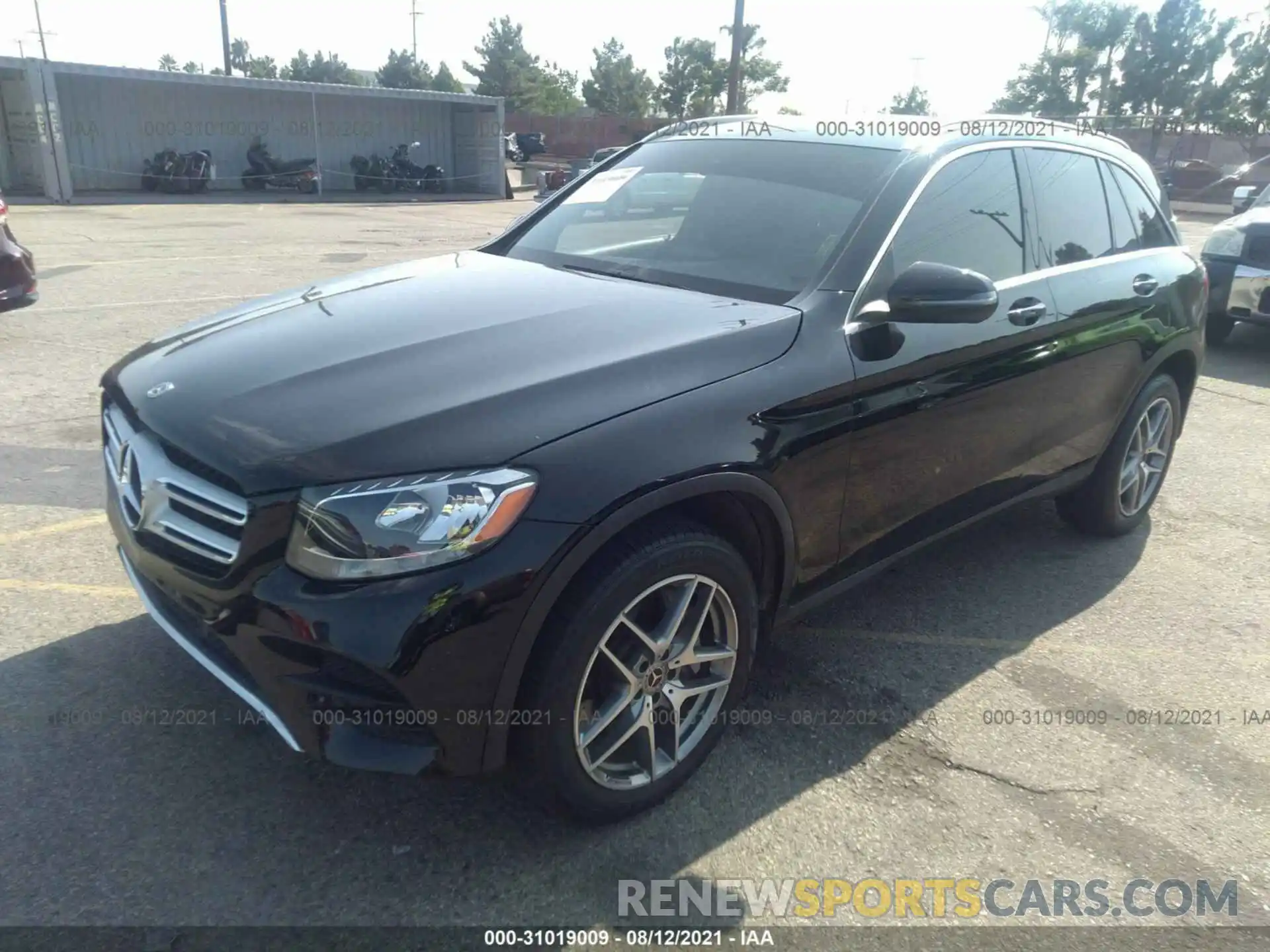 2 Photograph of a damaged car WDC0G4JB4KV146386 MERCEDES-BENZ GLC 2019