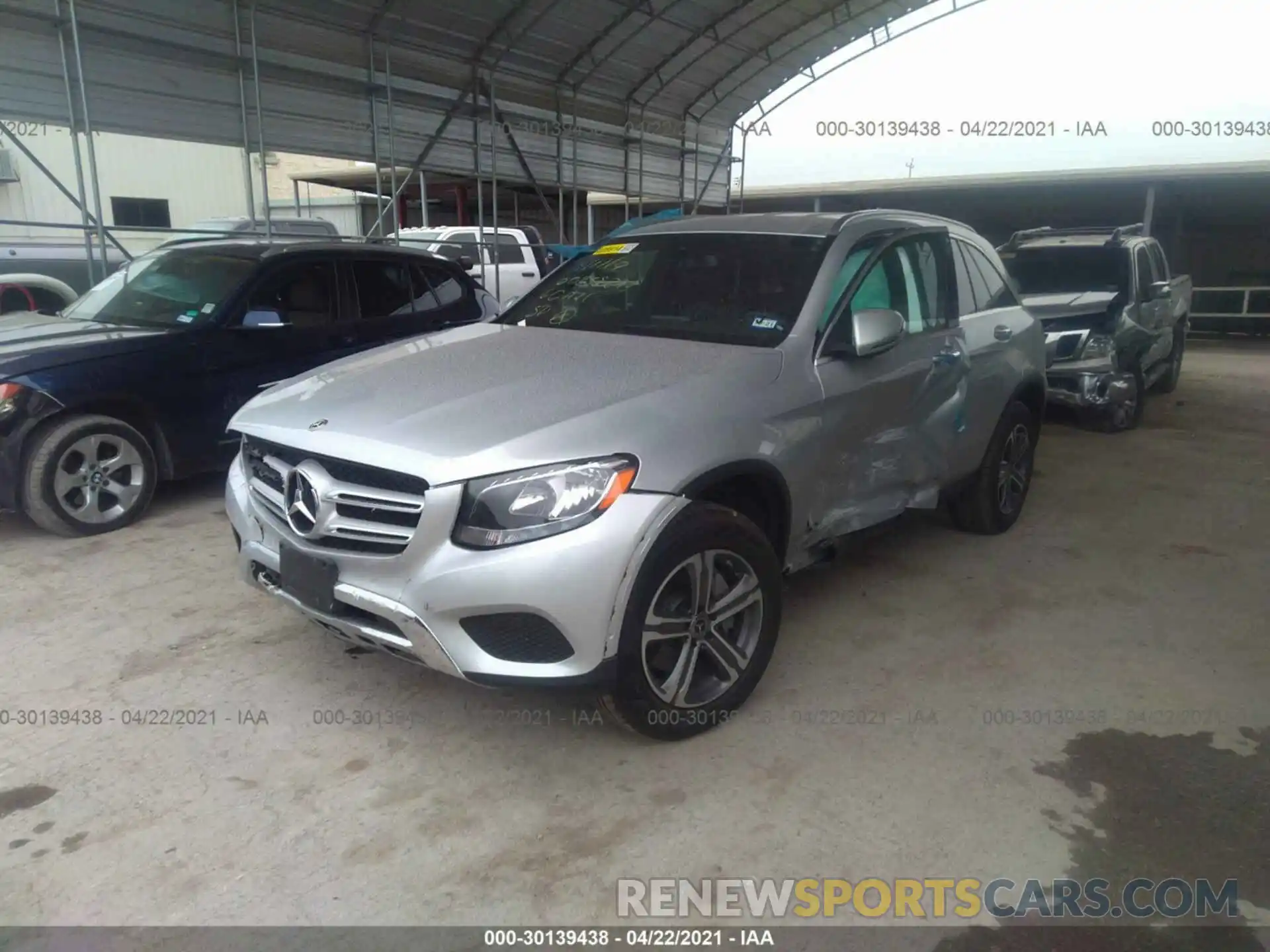 2 Photograph of a damaged car WDC0G4JB5KF601921 MERCEDES-BENZ GLC 2019