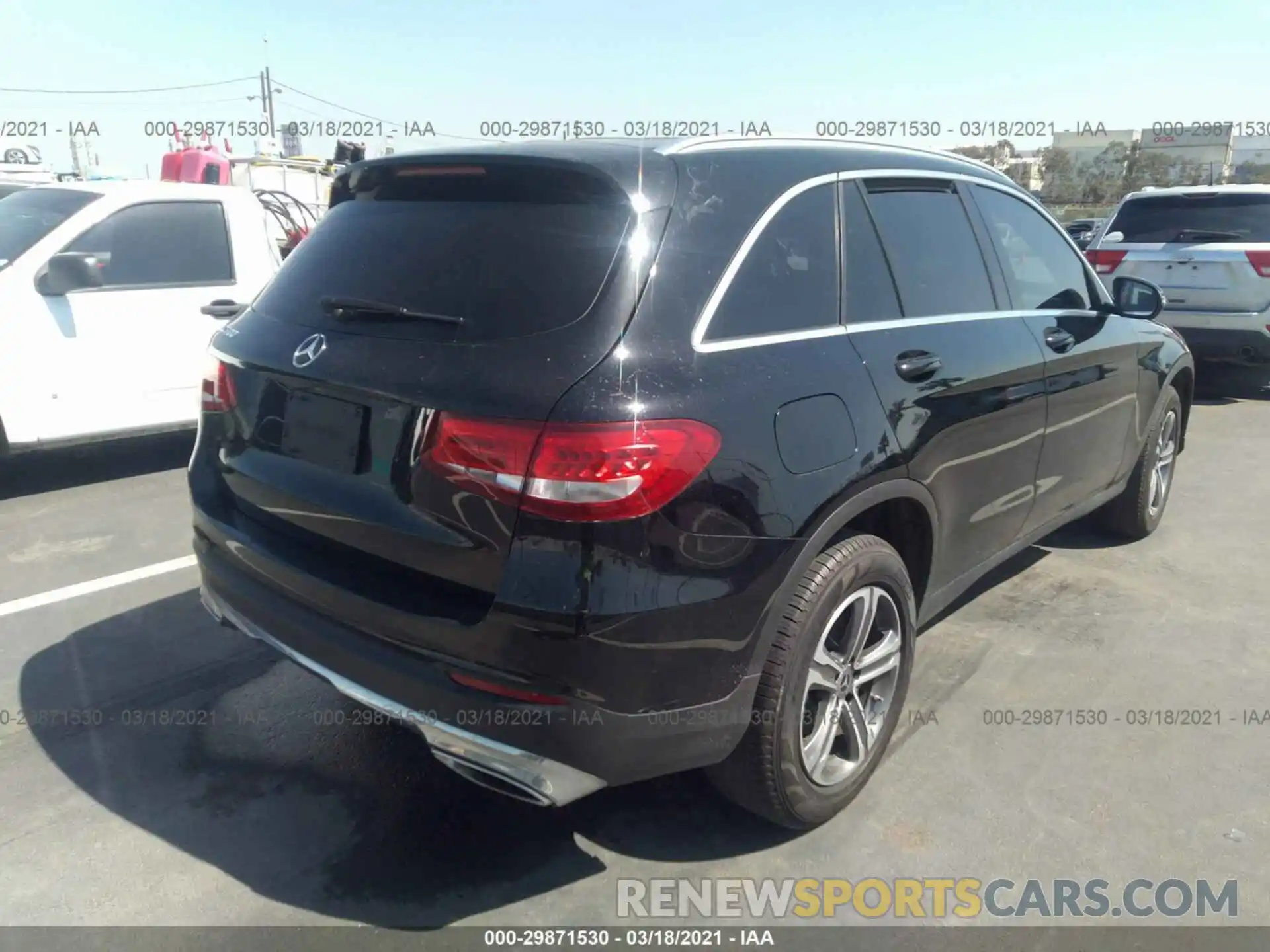 4 Photograph of a damaged car WDC0G4JB5KV136739 MERCEDES-BENZ GLC 2019