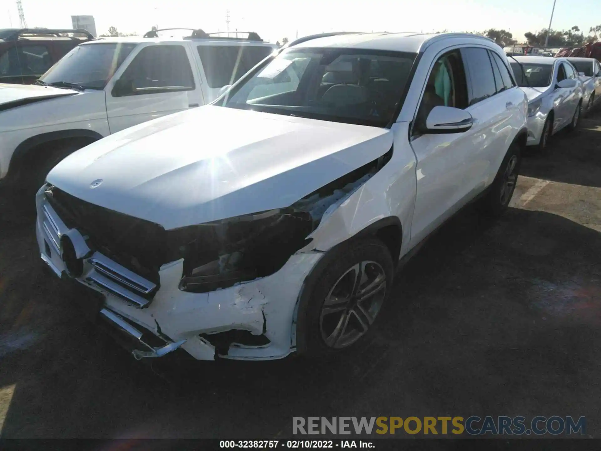 2 Photograph of a damaged car WDC0G4JB5KV139141 MERCEDES-BENZ GLC 2019