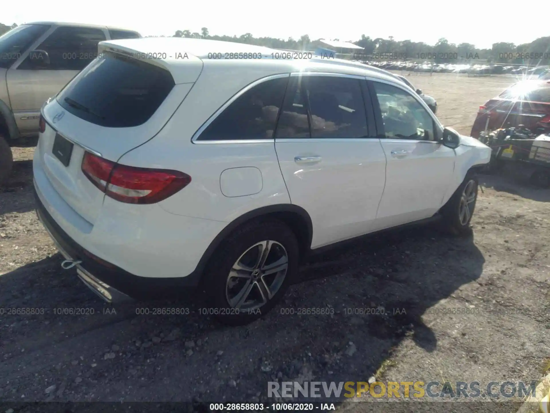 4 Photograph of a damaged car WDC0G4JB5KV144002 MERCEDES-BENZ GLC 2019