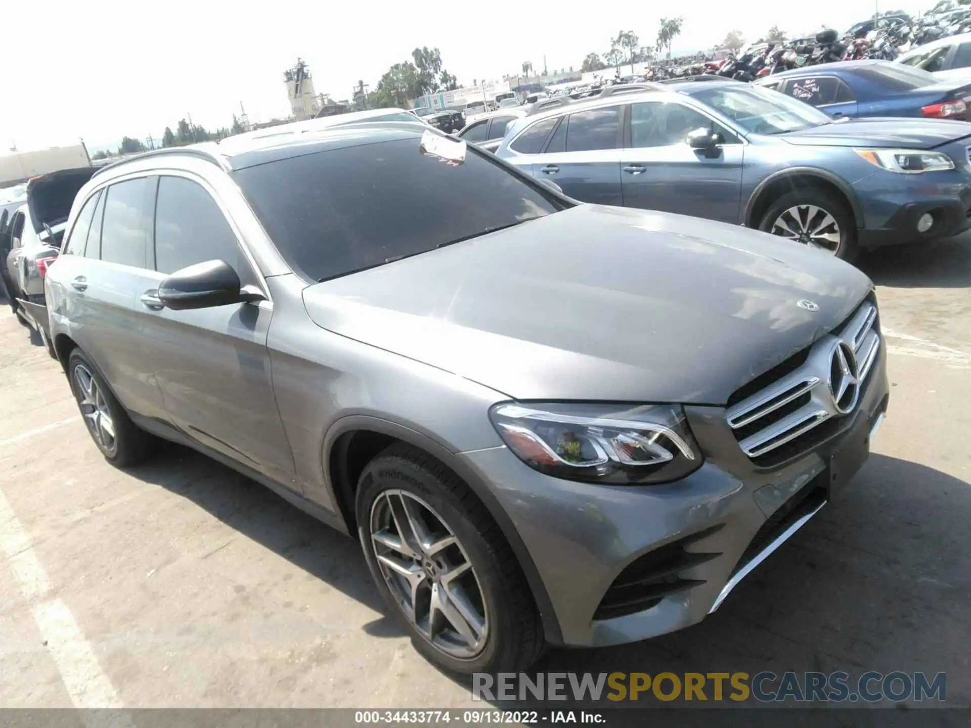 1 Photograph of a damaged car WDC0G4JB6K1003592 MERCEDES-BENZ GLC 2019