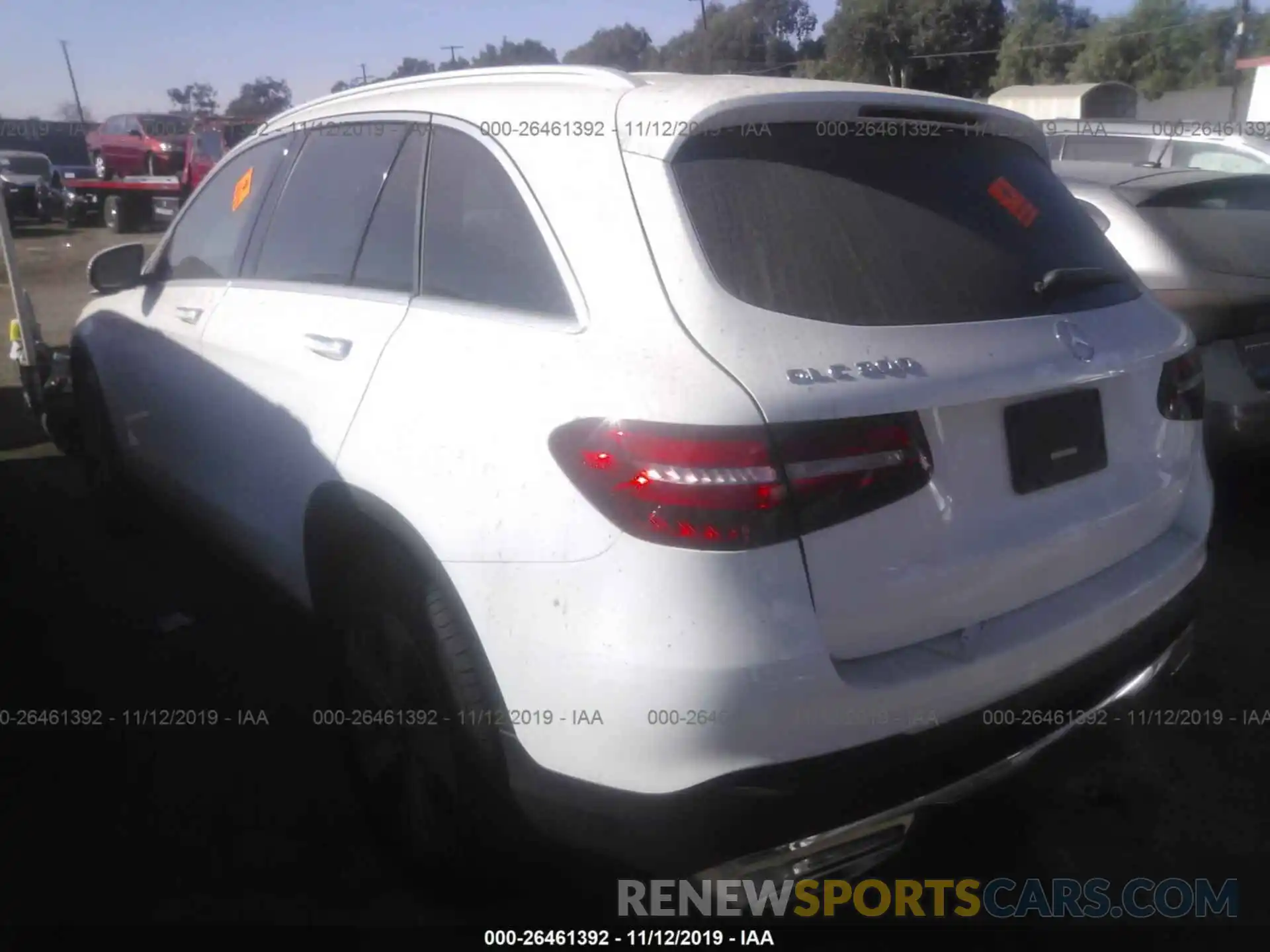 3 Photograph of a damaged car WDC0G4JB6KF586717 MERCEDES-BENZ GLC 2019