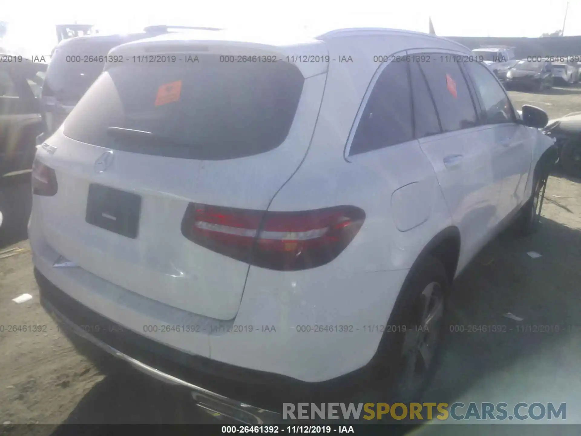 4 Photograph of a damaged car WDC0G4JB6KF586717 MERCEDES-BENZ GLC 2019