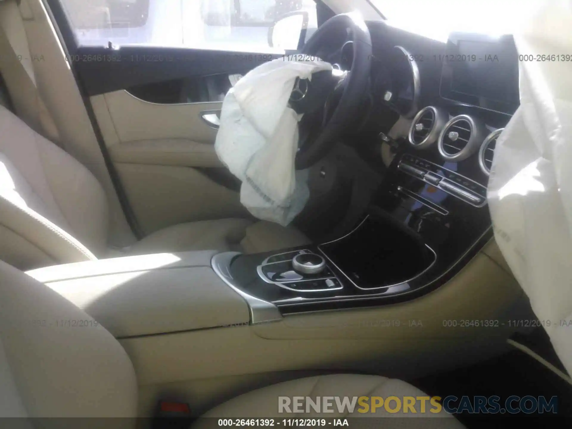 5 Photograph of a damaged car WDC0G4JB6KF586717 MERCEDES-BENZ GLC 2019