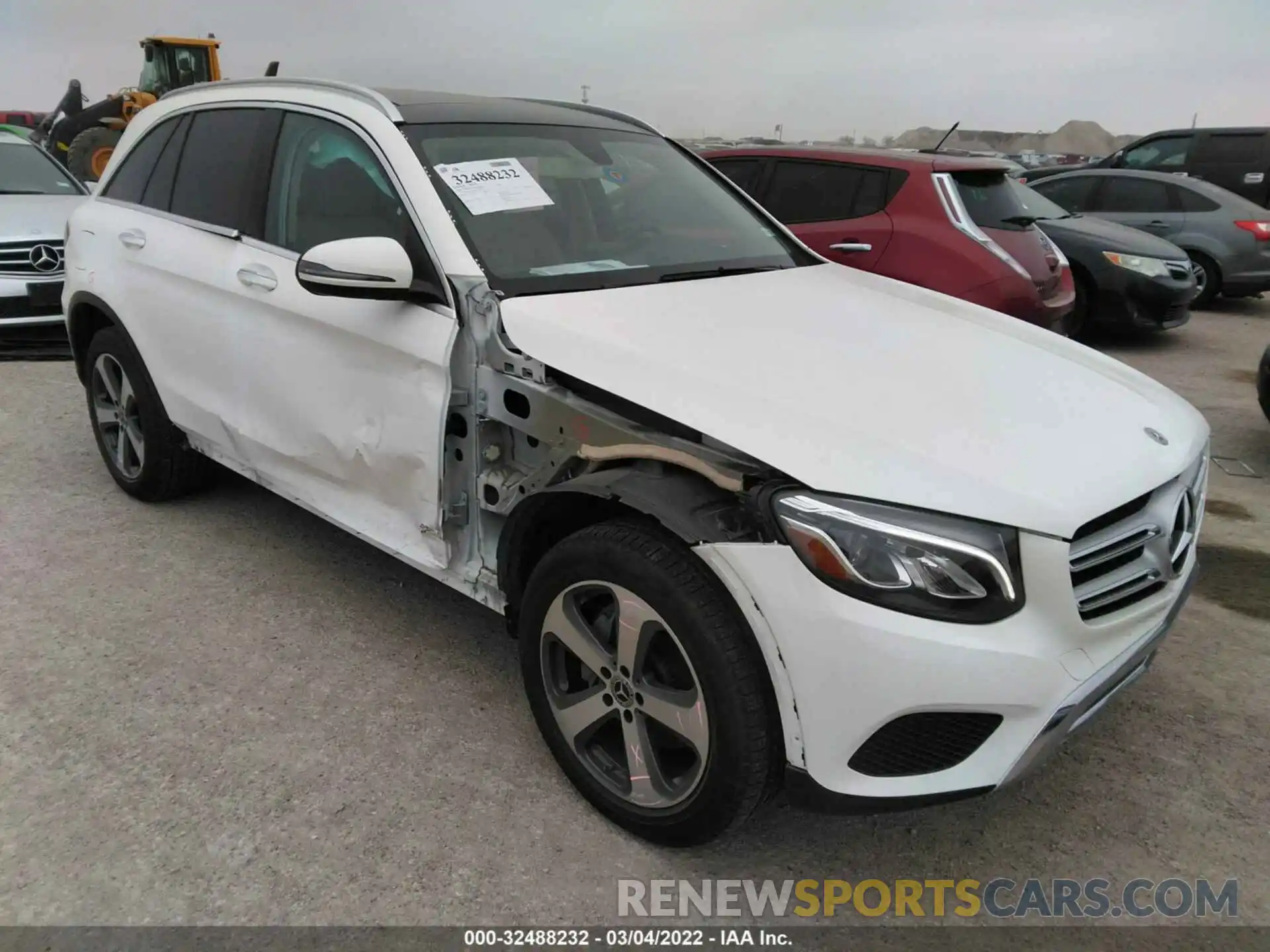 1 Photograph of a damaged car WDC0G4JB6KF592209 MERCEDES-BENZ GLC 2019