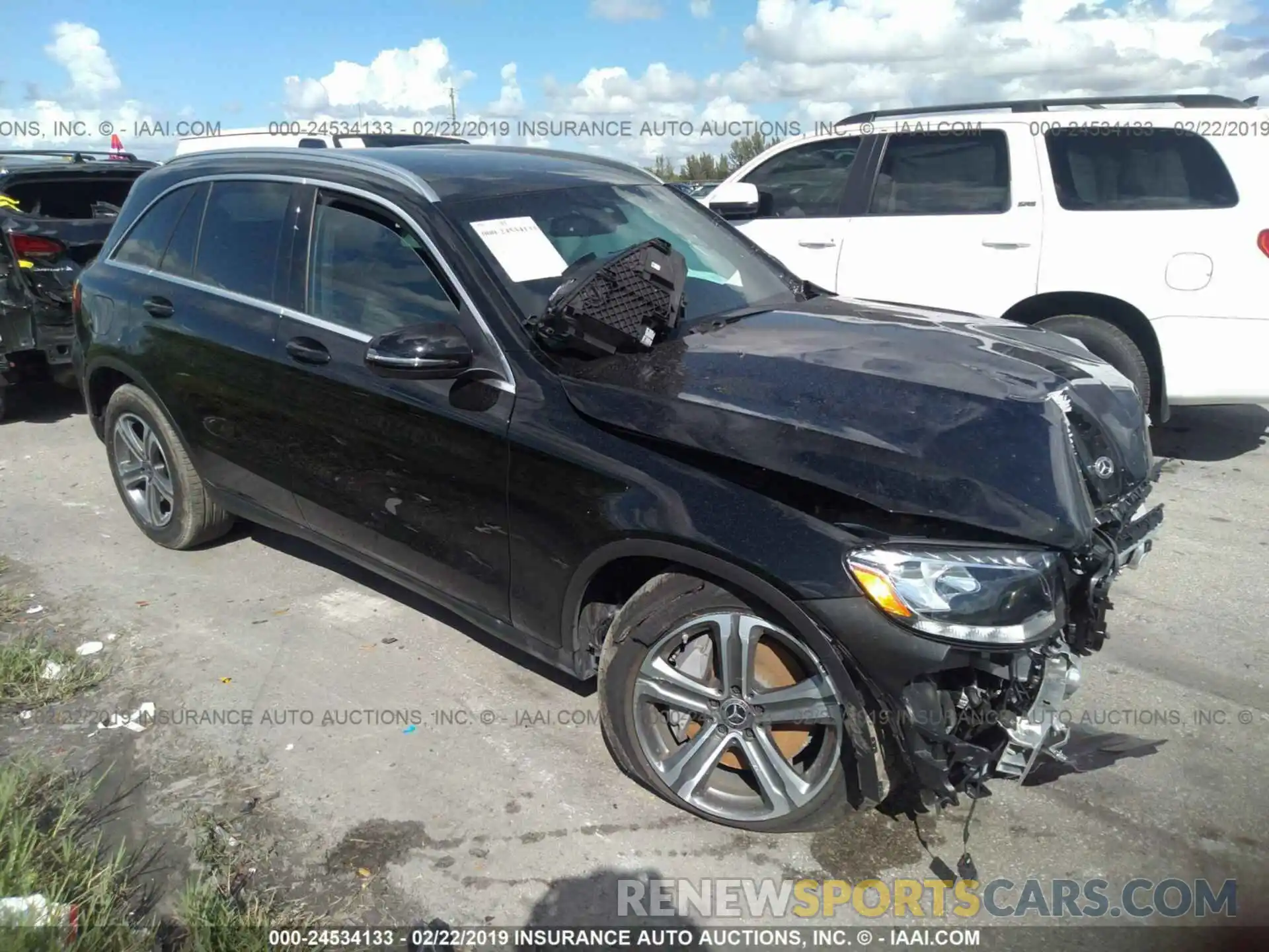 1 Photograph of a damaged car WDC0G4JB6KV118010 MERCEDES-BENZ GLC 2019