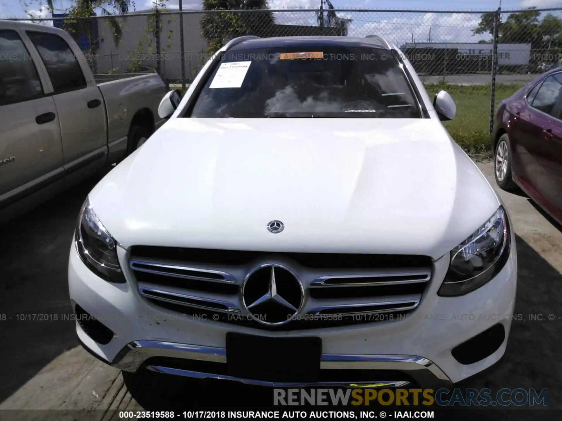 6 Photograph of a damaged car WDC0G4JB6KV121523 Mercedes-benz Glc 2019