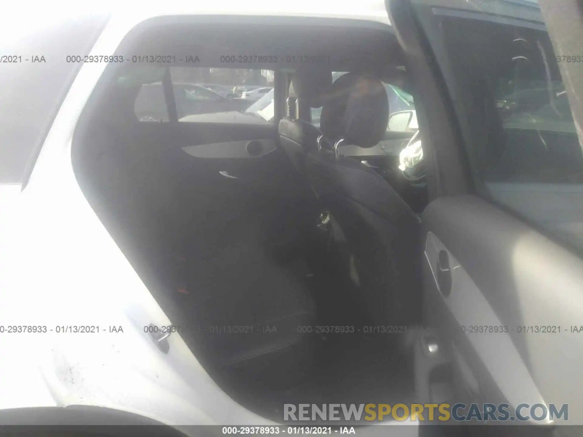 8 Photograph of a damaged car WDC0G4JB6KV137236 MERCEDES-BENZ GLC 2019