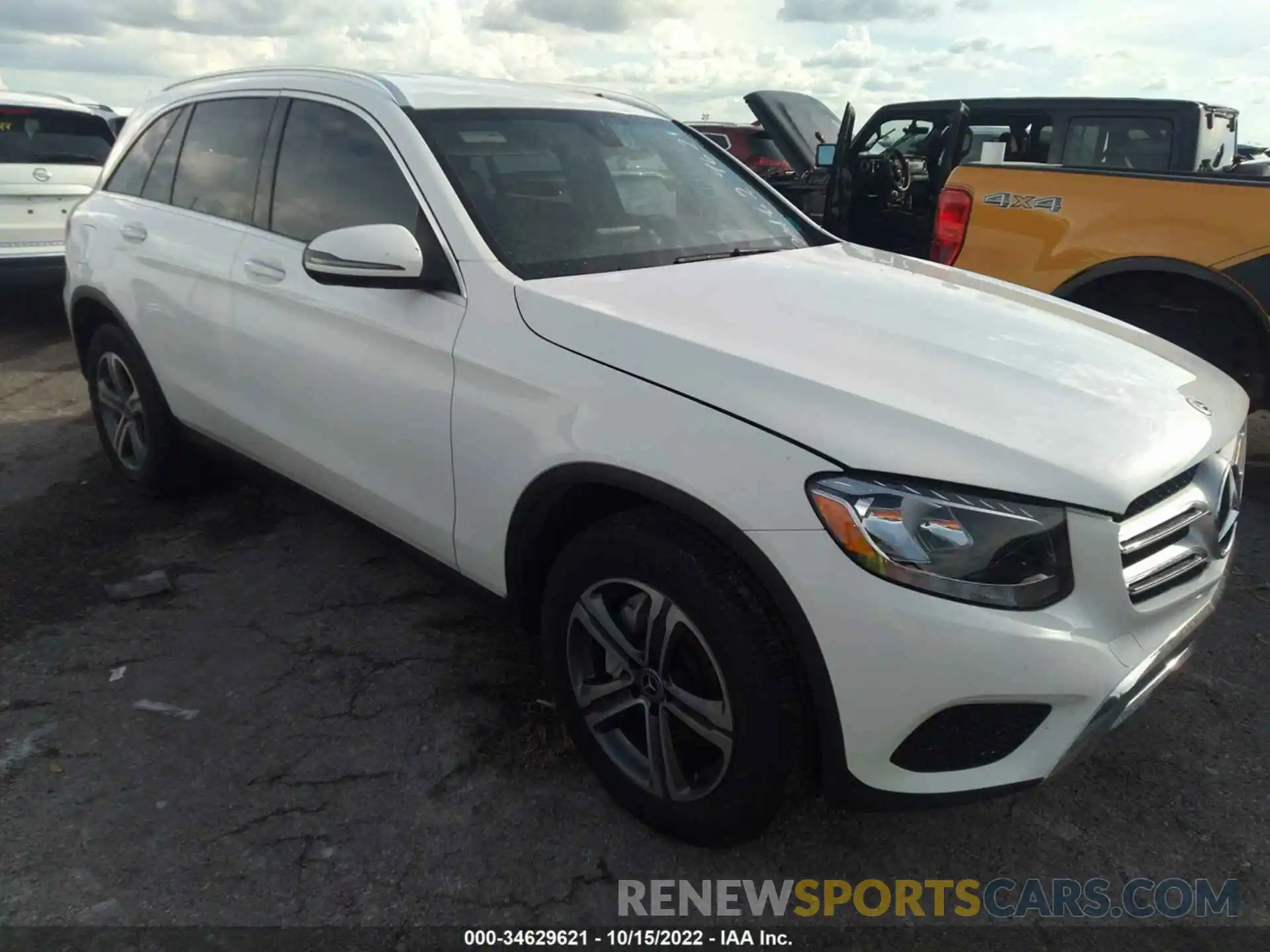 1 Фотография поврежденного автомобиля WDC0G4JB6KV142789 MERCEDES-BENZ GLC 2019