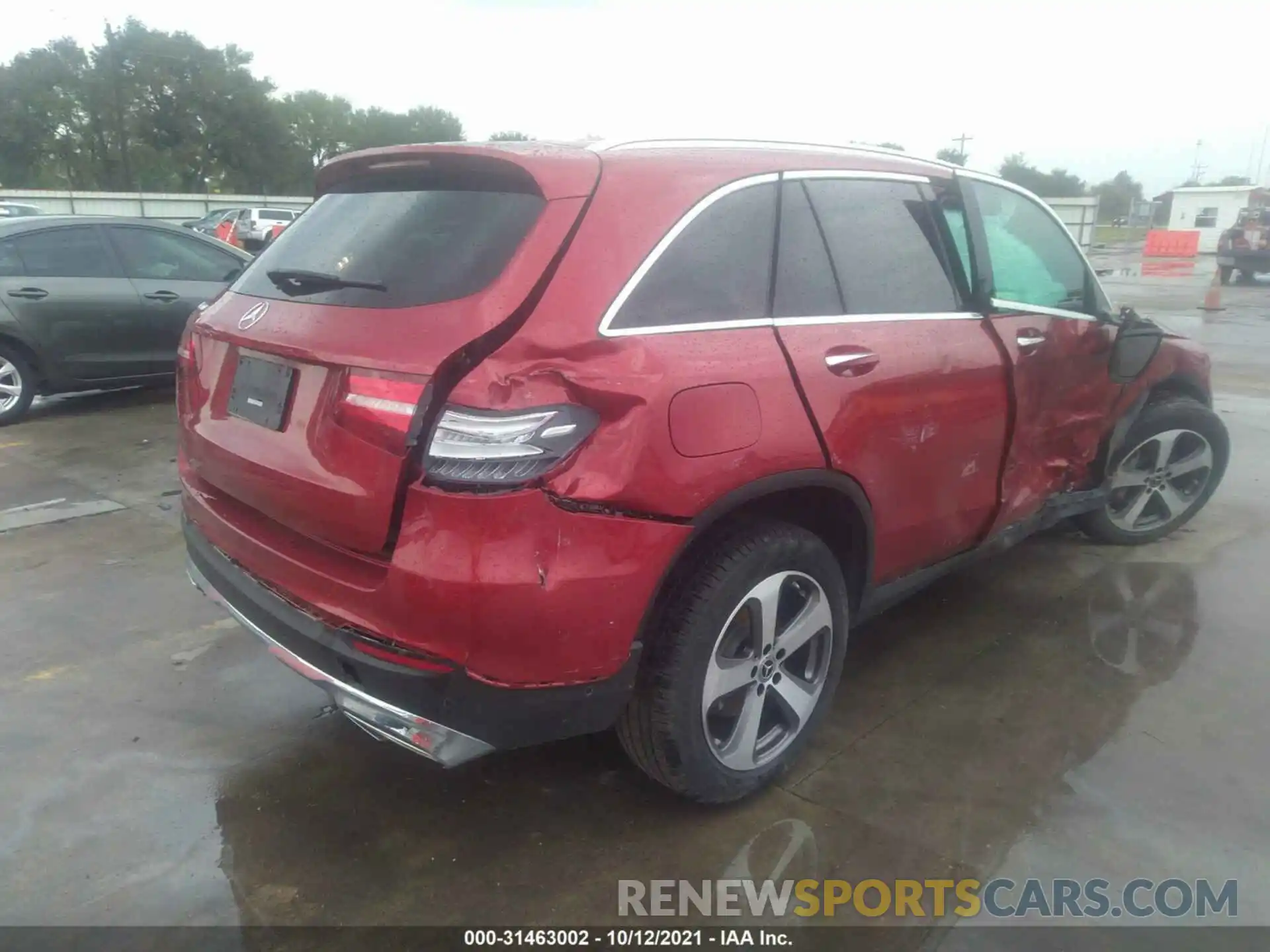 4 Photograph of a damaged car WDC0G4JB6KV144221 MERCEDES-BENZ GLC 2019