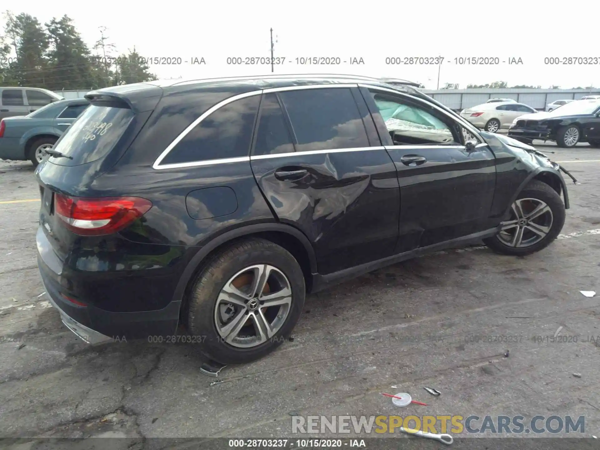 4 Фотография поврежденного автомобиля WDC0G4JB6KV144249 MERCEDES-BENZ GLC 2019