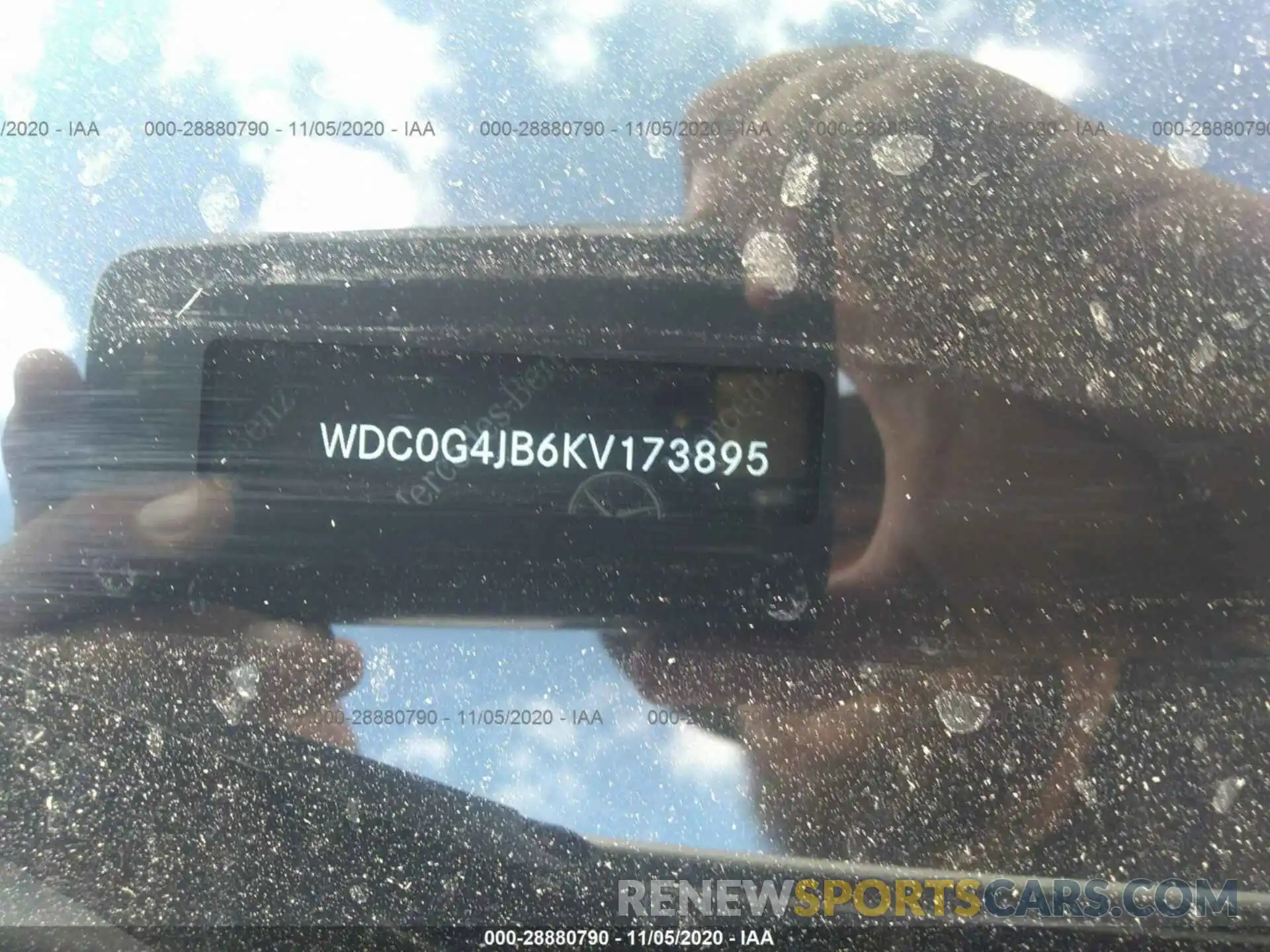 9 Photograph of a damaged car WDC0G4JB6KV173895 MERCEDES-BENZ GLC 2019