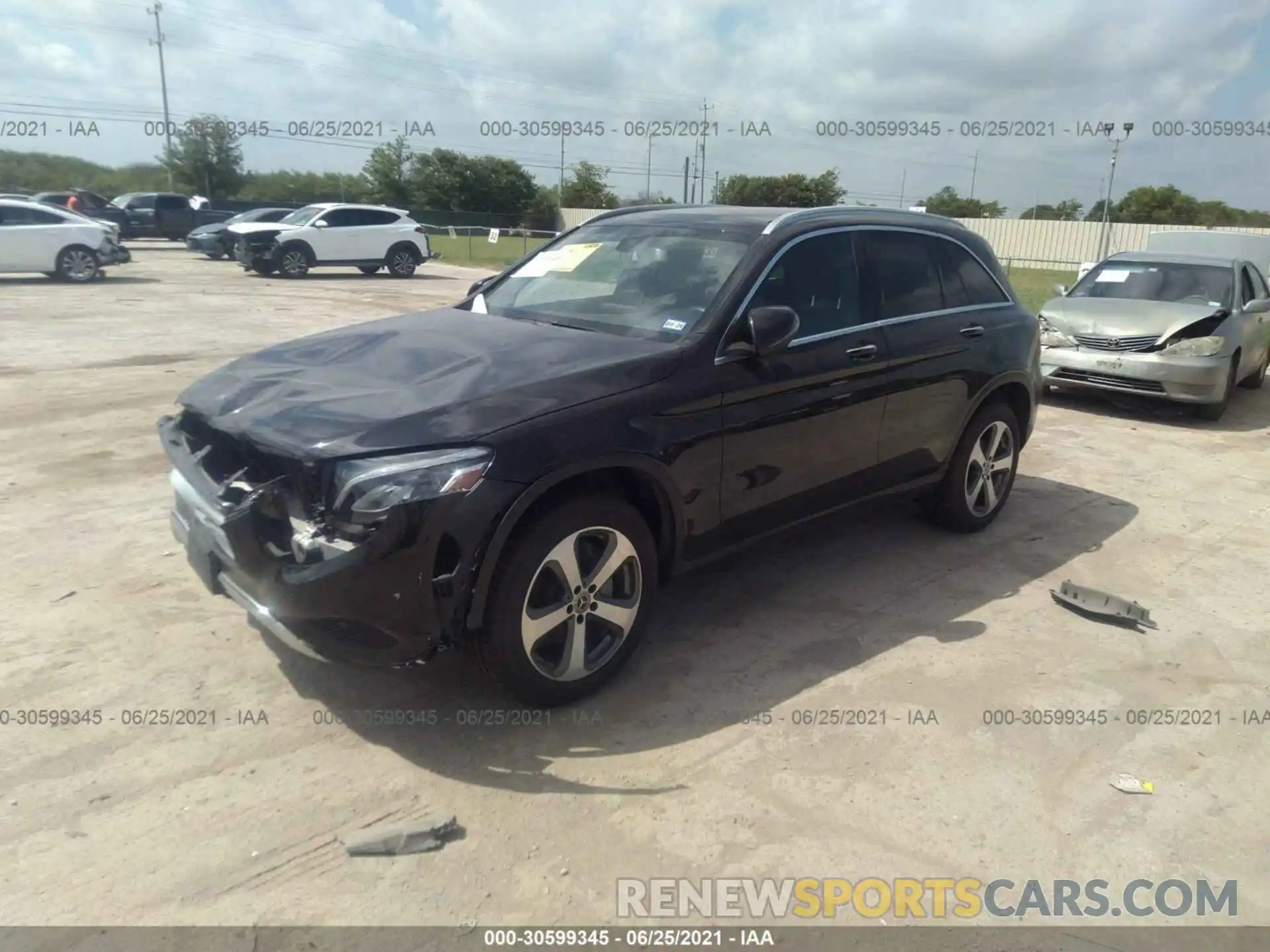 2 Photograph of a damaged car WDC0G4JB7K1000975 MERCEDES-BENZ GLC 2019